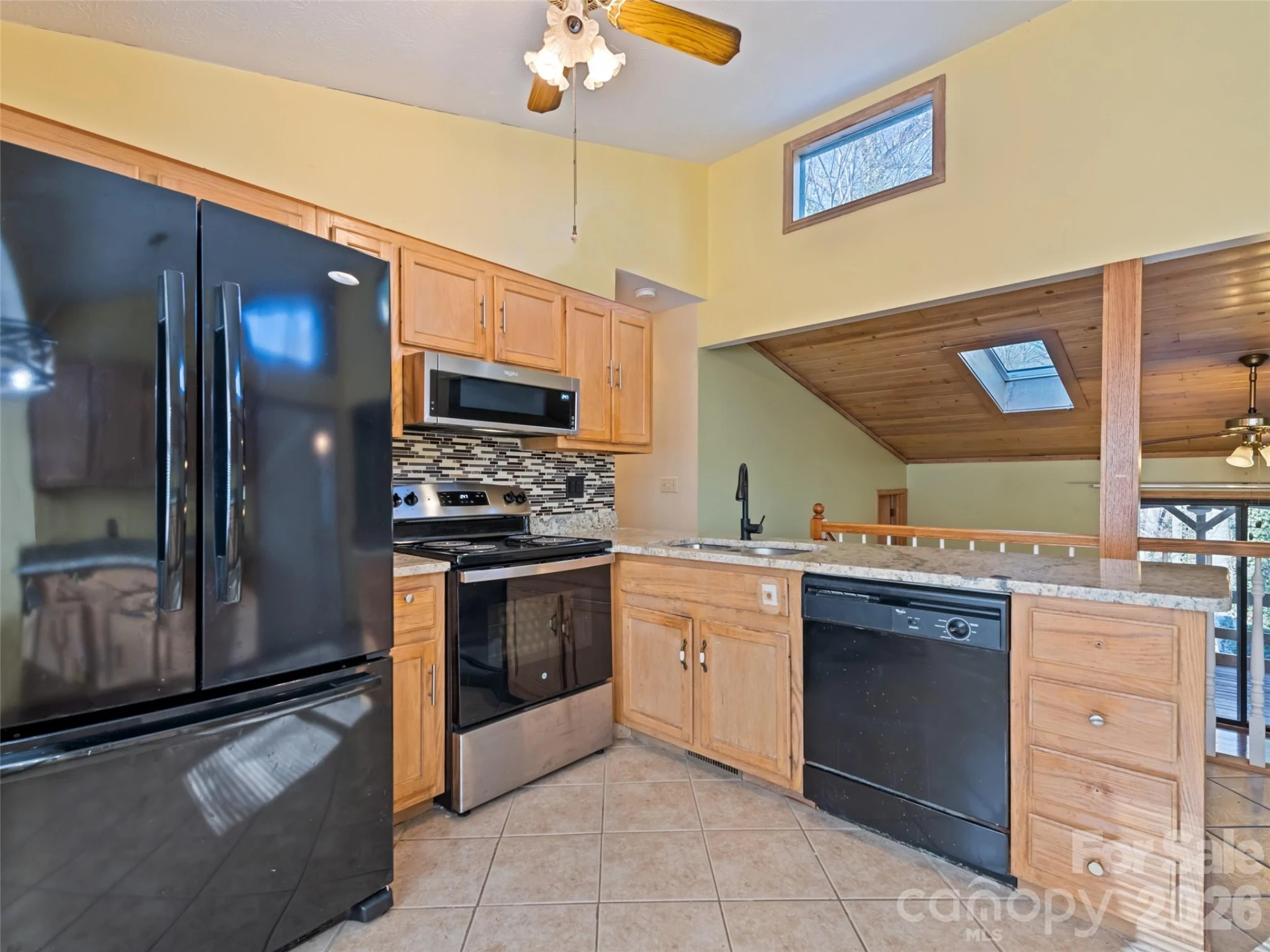 259 Hemlock Loop - Photo 16