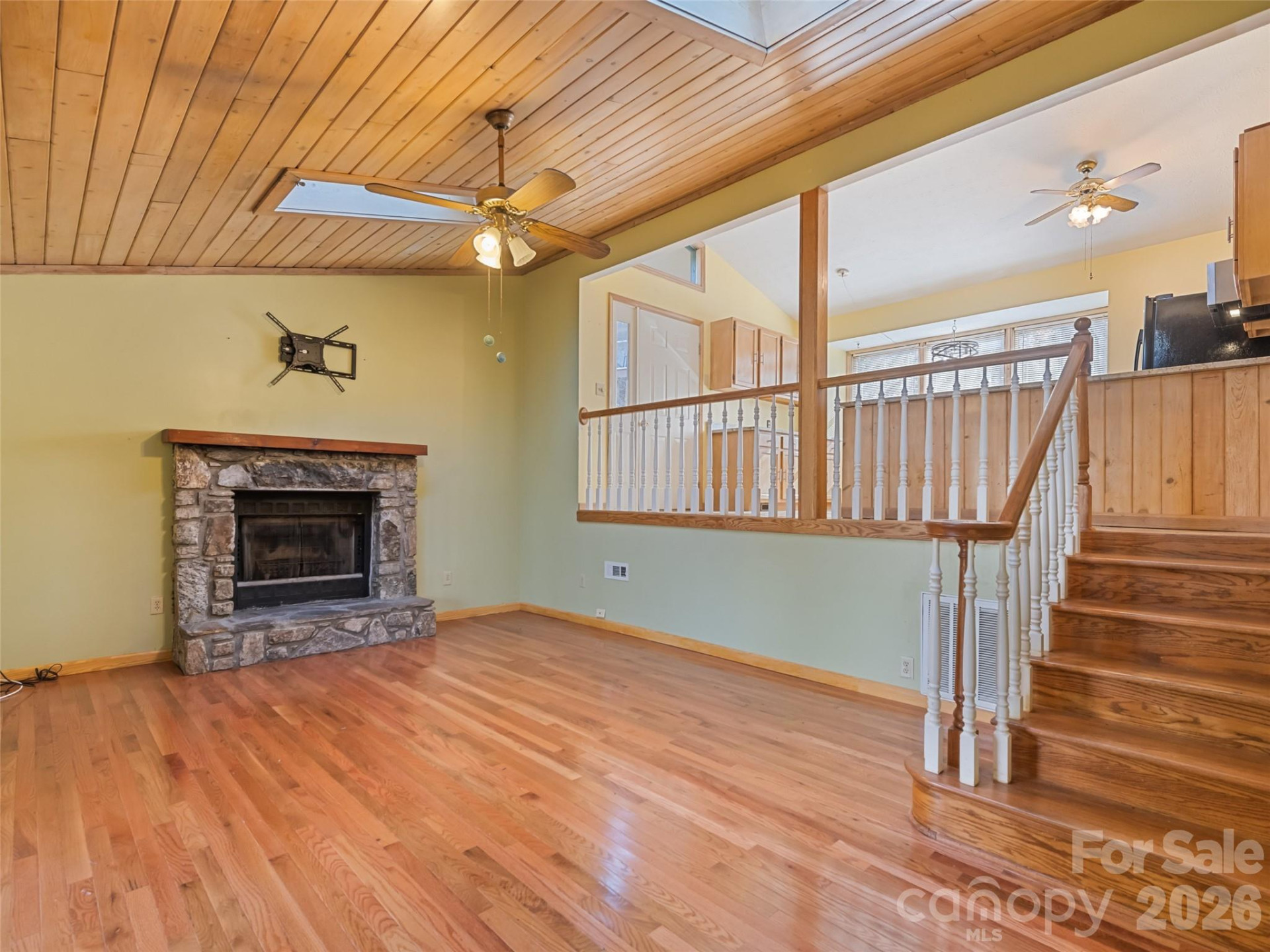 259 Hemlock Loop - Photo 17