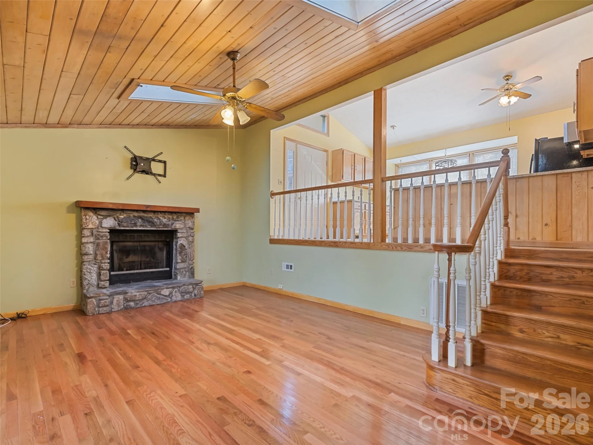 259 Hemlock Loop - Photo 17