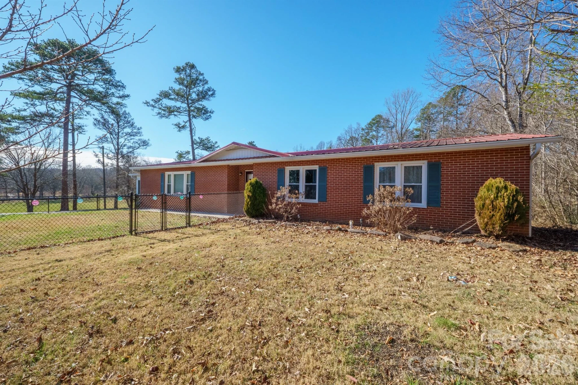 6264 US 221 Highway - Photo 2