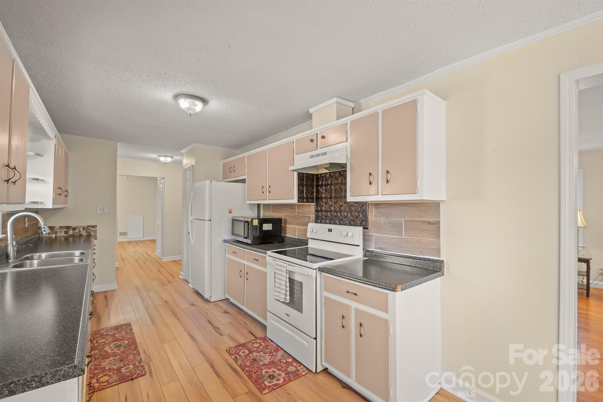 6264 US 221 Highway - Photo 19