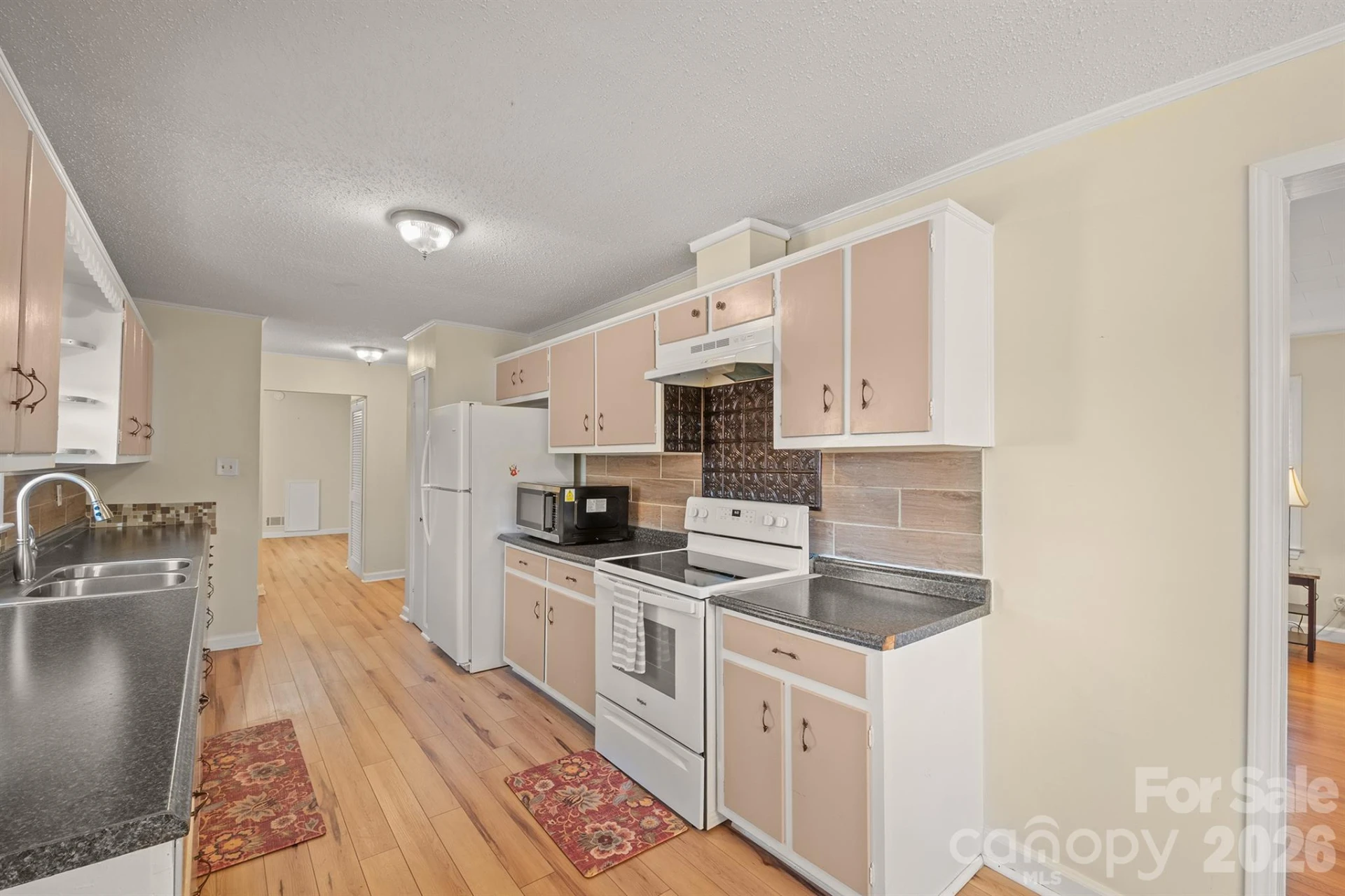 6264 US 221 Highway - Photo 19