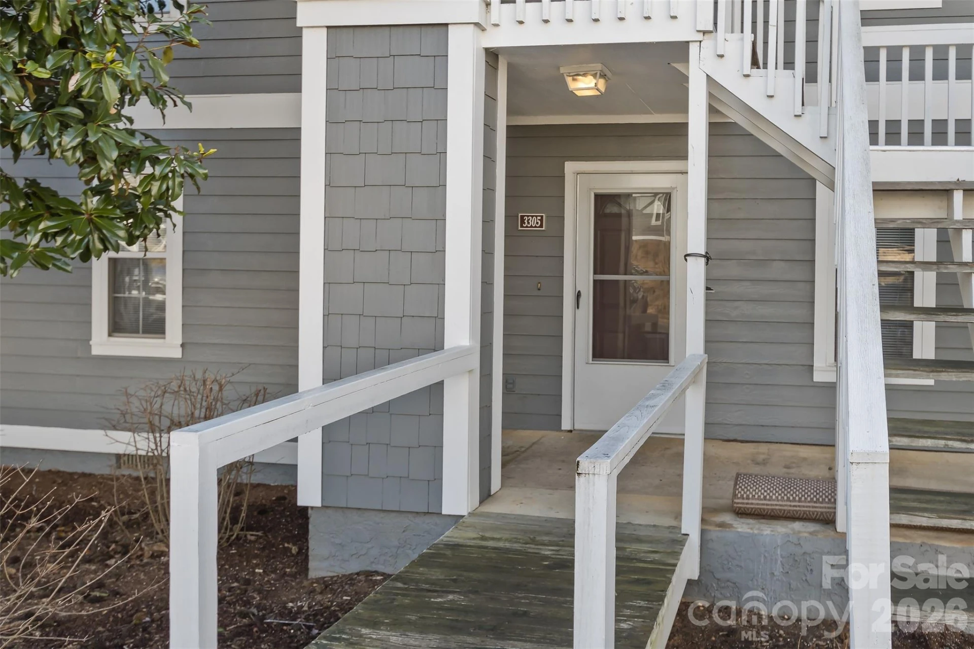 3305 Idle Hour Drive - Photo 2