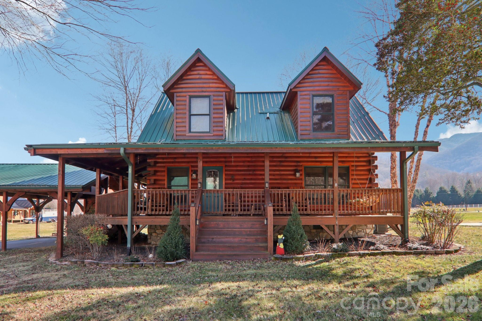 54 Meandering Way