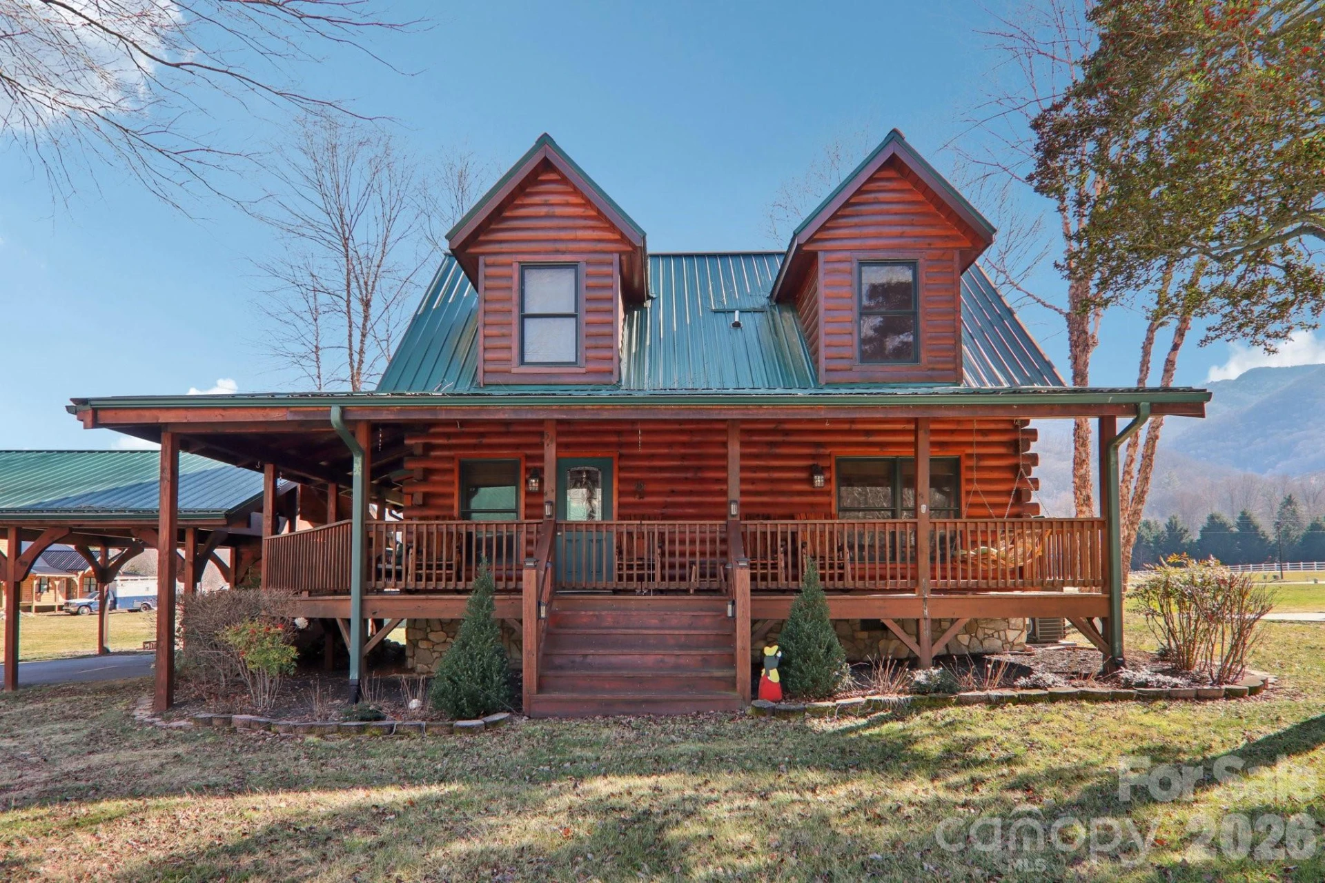 54 Meandering Way