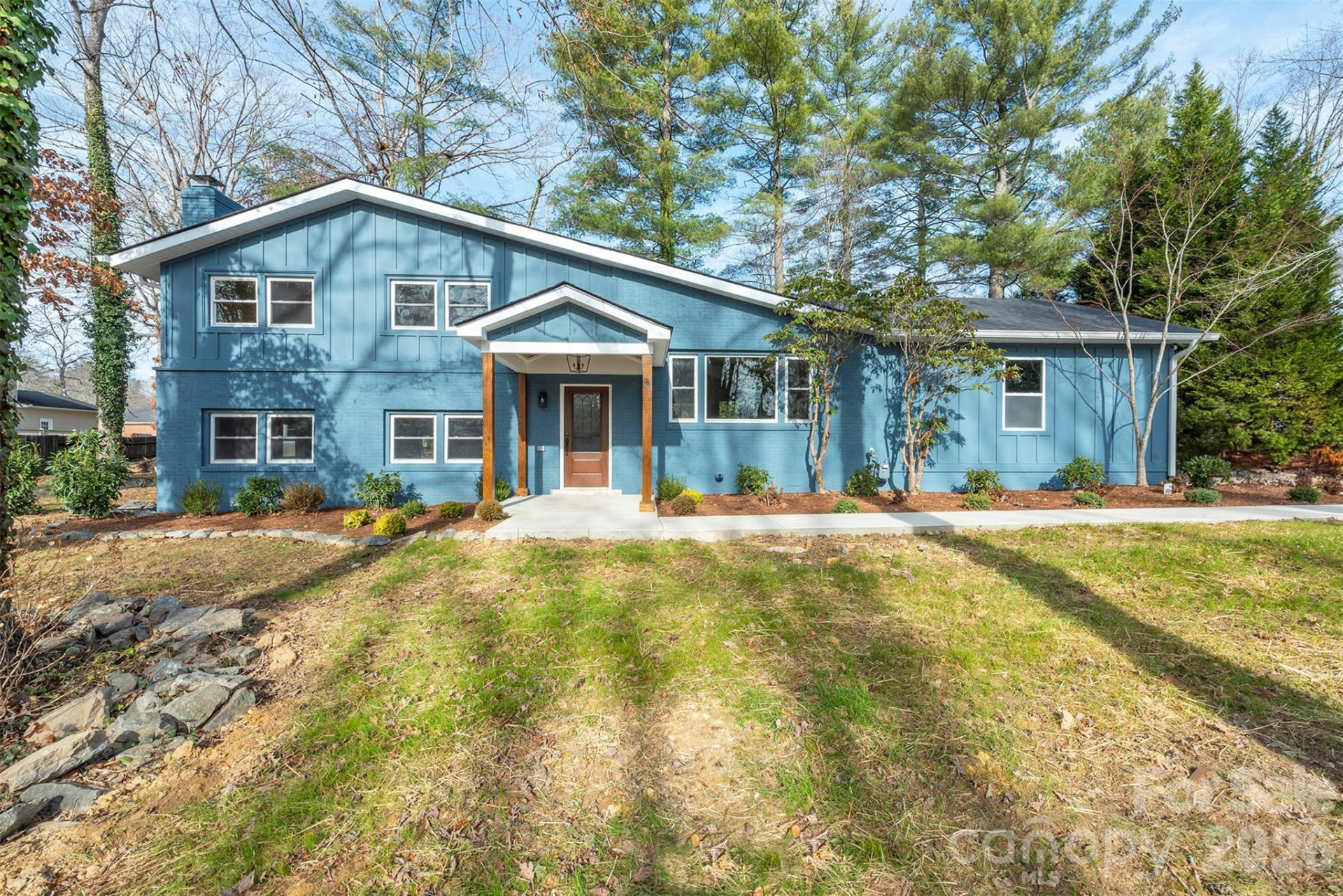 524 Pineland Road