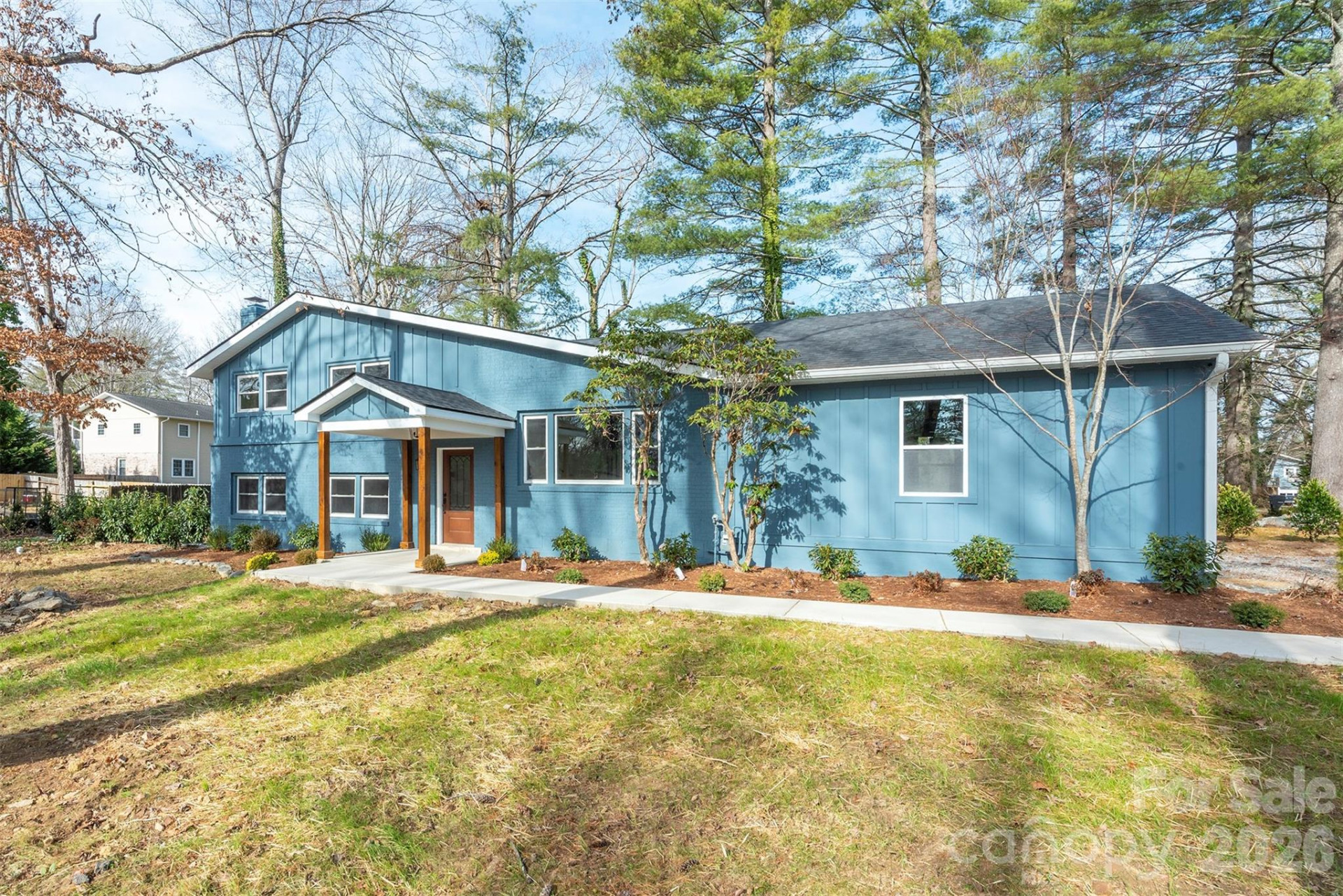 524 Pineland Road - Photo 2