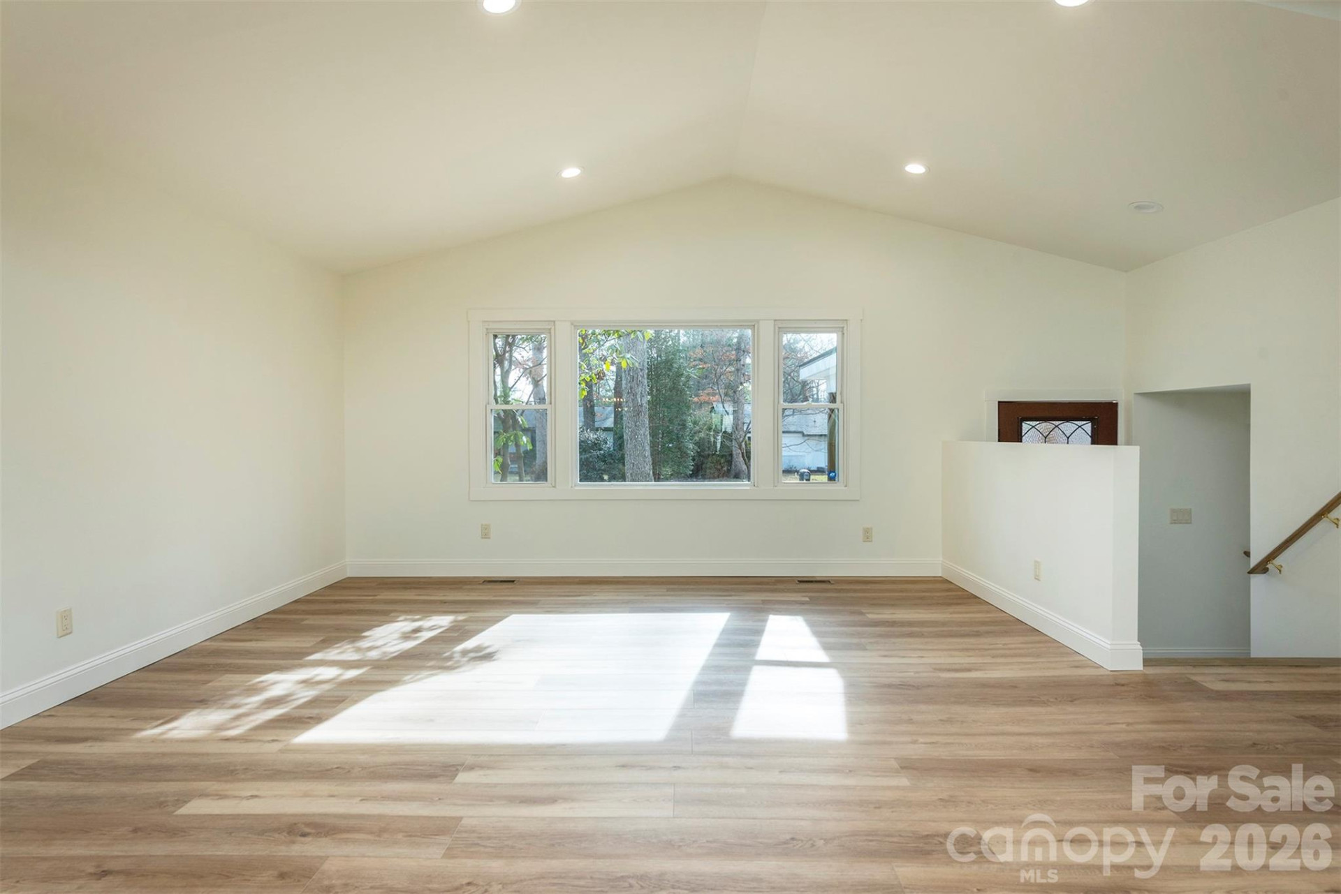 524 Pineland Road - Photo 5
