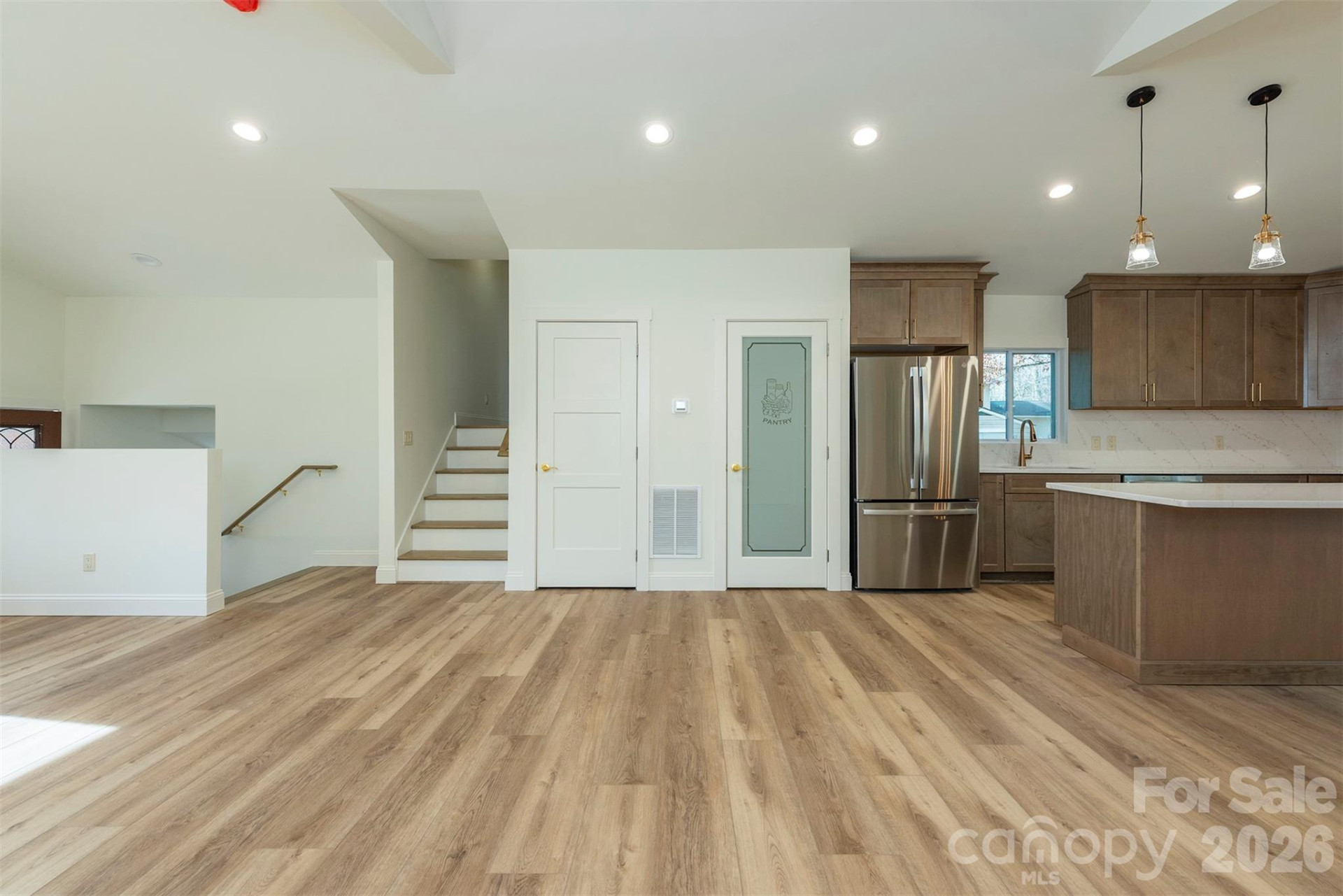 524 Pineland Road - Photo 7