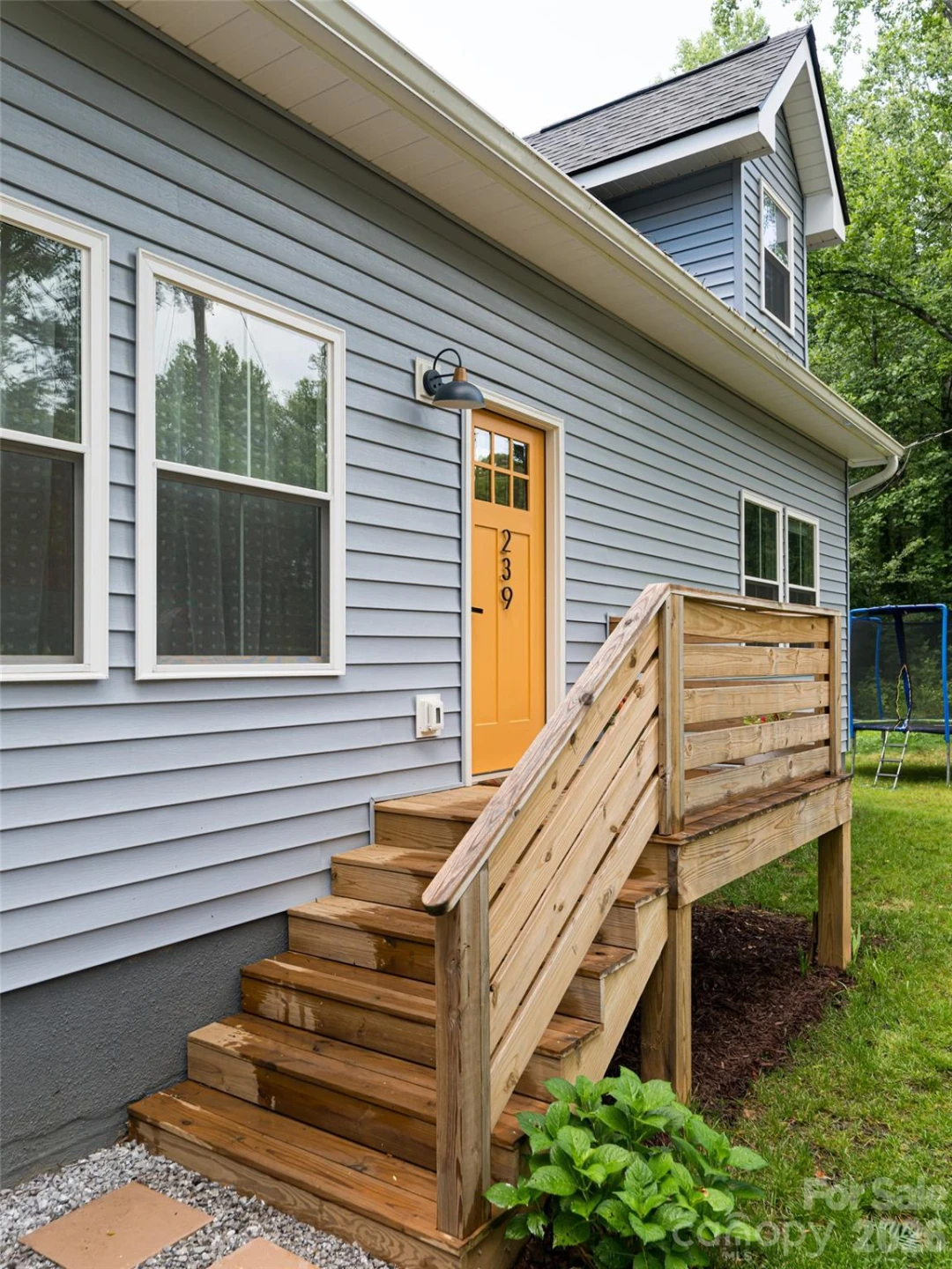 239 Bonnies Meadow Place - Photo 4