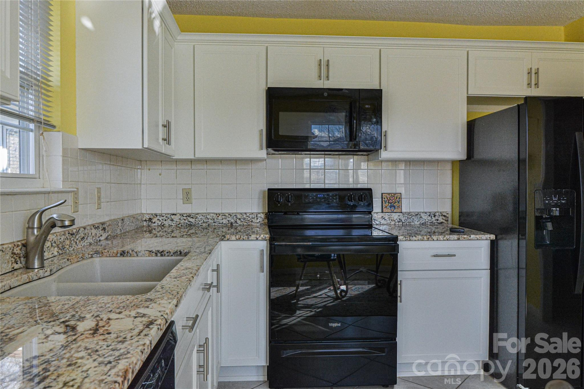 1301 Hyde Park Drive - Photo 13