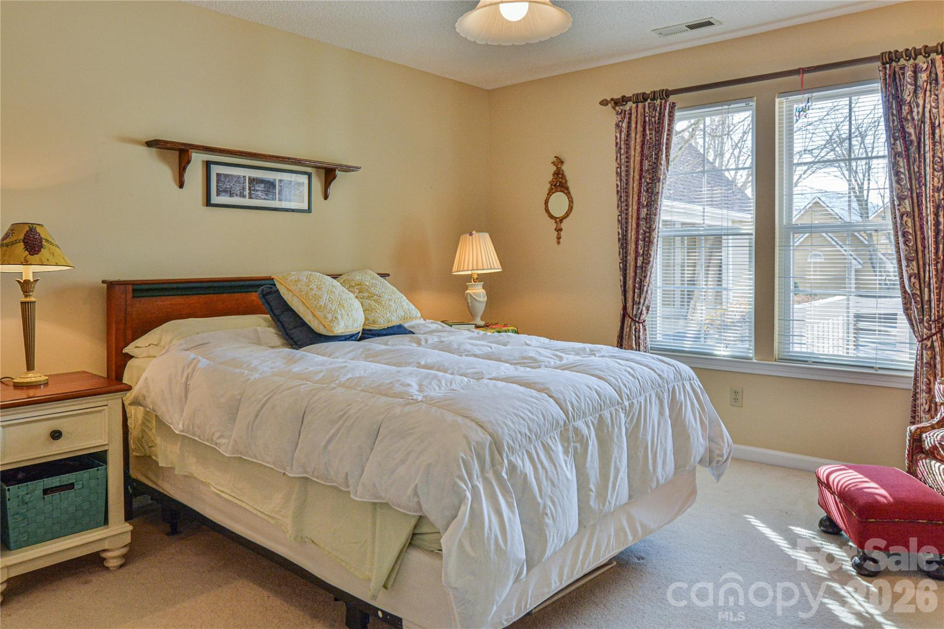 1301 Hyde Park Drive - Photo 16