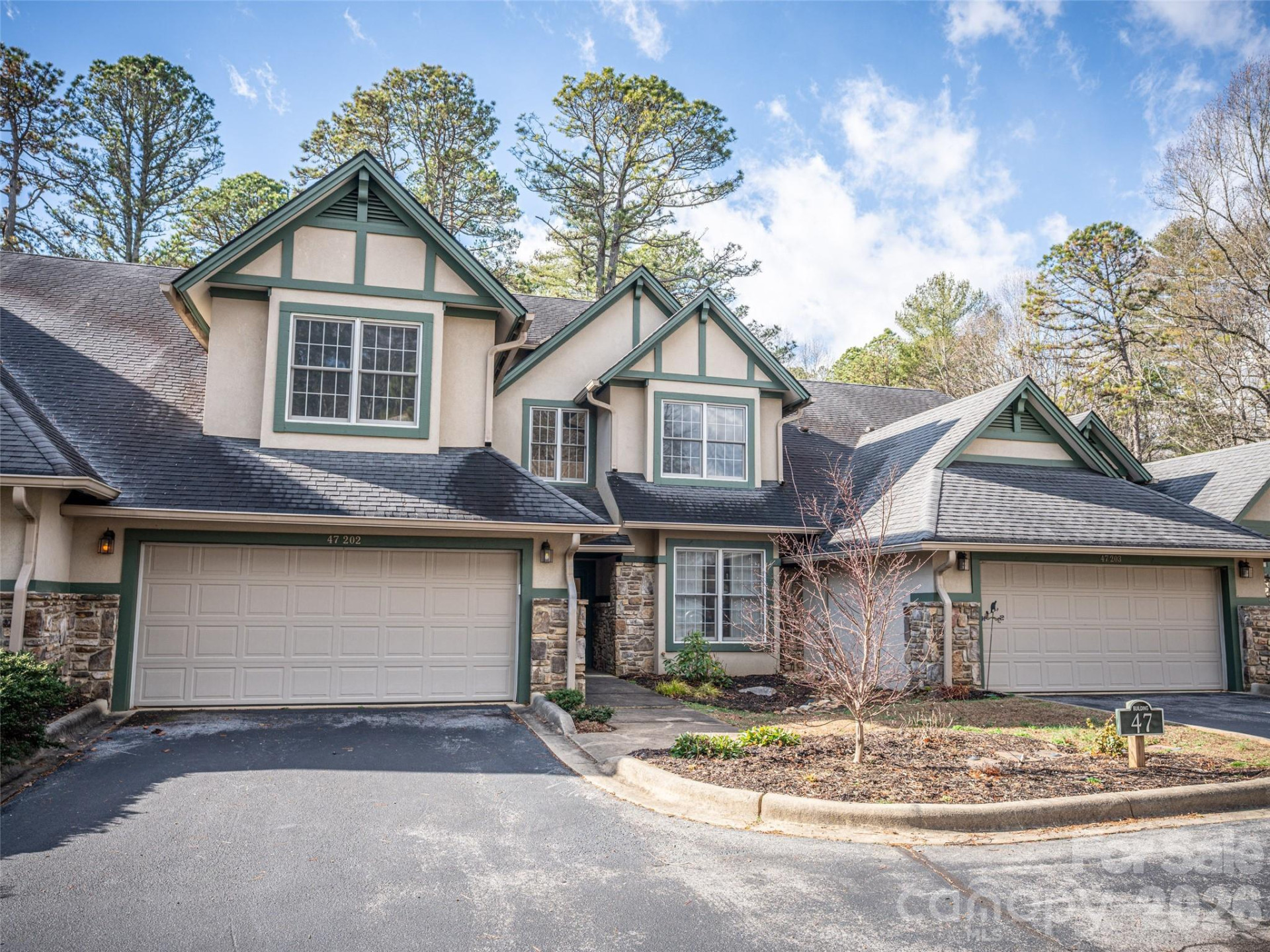 47 Ridgetop Circle #202