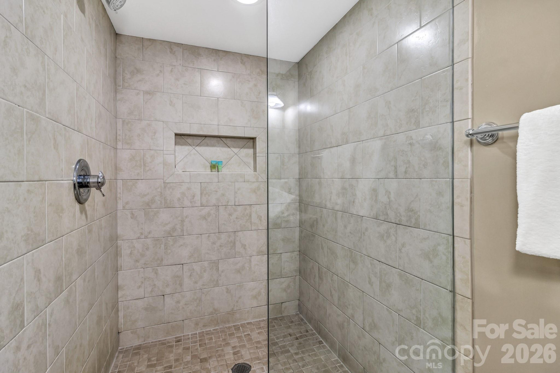 119 Bowling Park Road - Photo 27