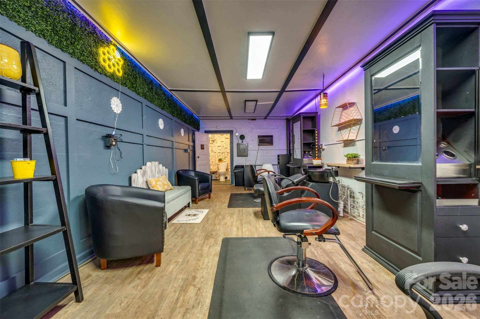 155/157 Main Street - Photo 16