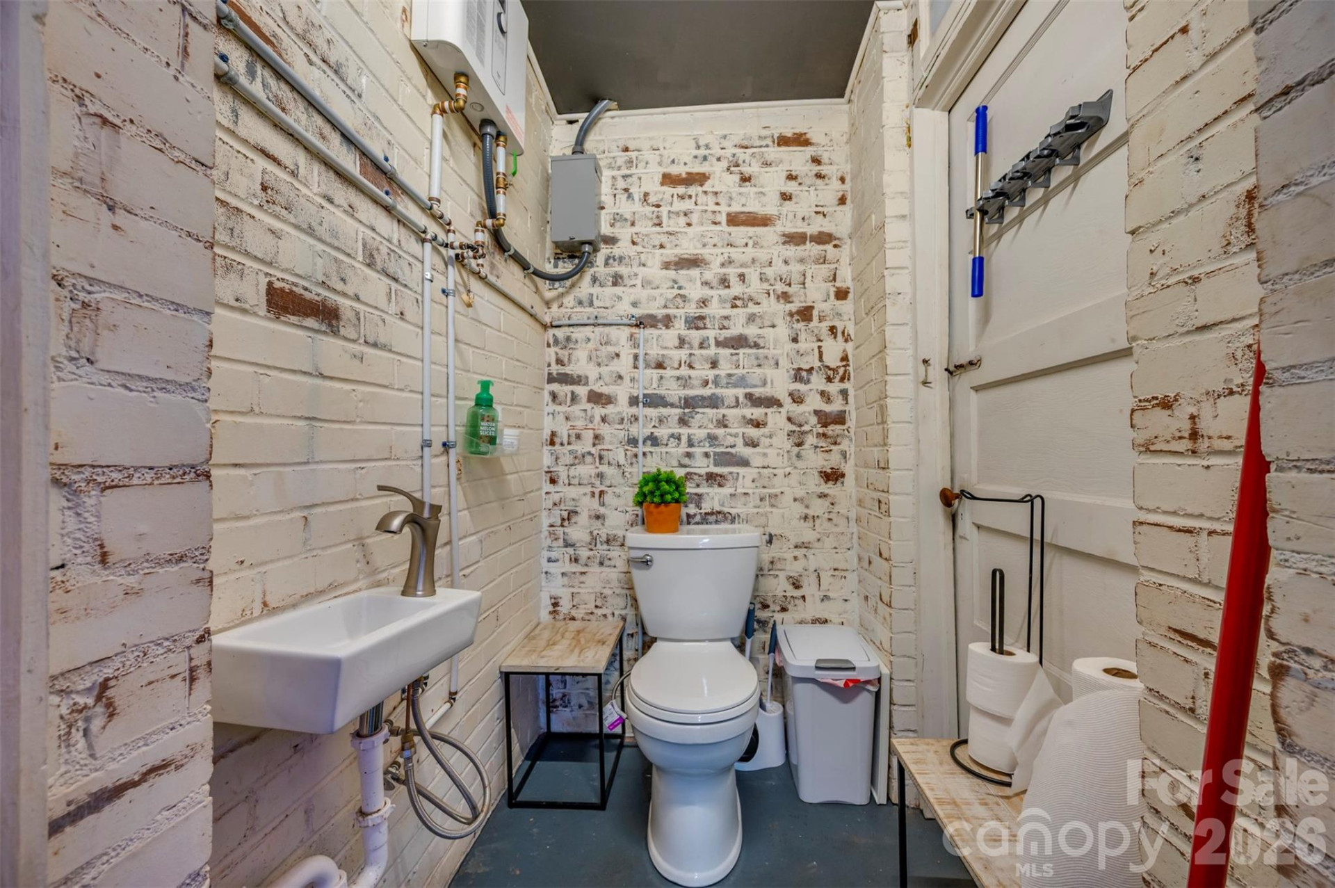 155/157 Main Street - Photo 18