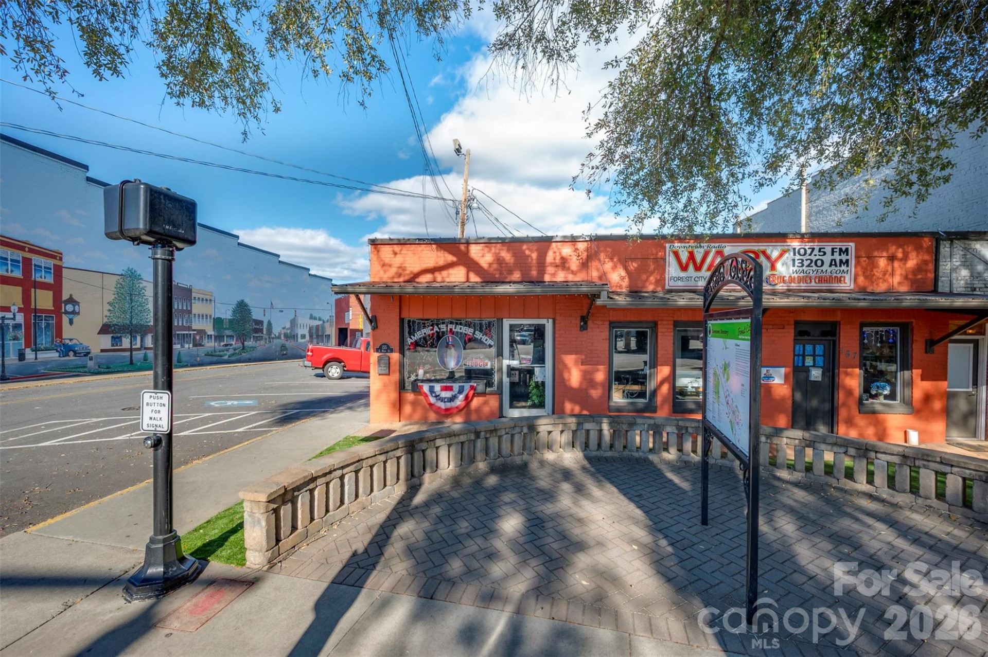 155/157 Main Street - Photo 3