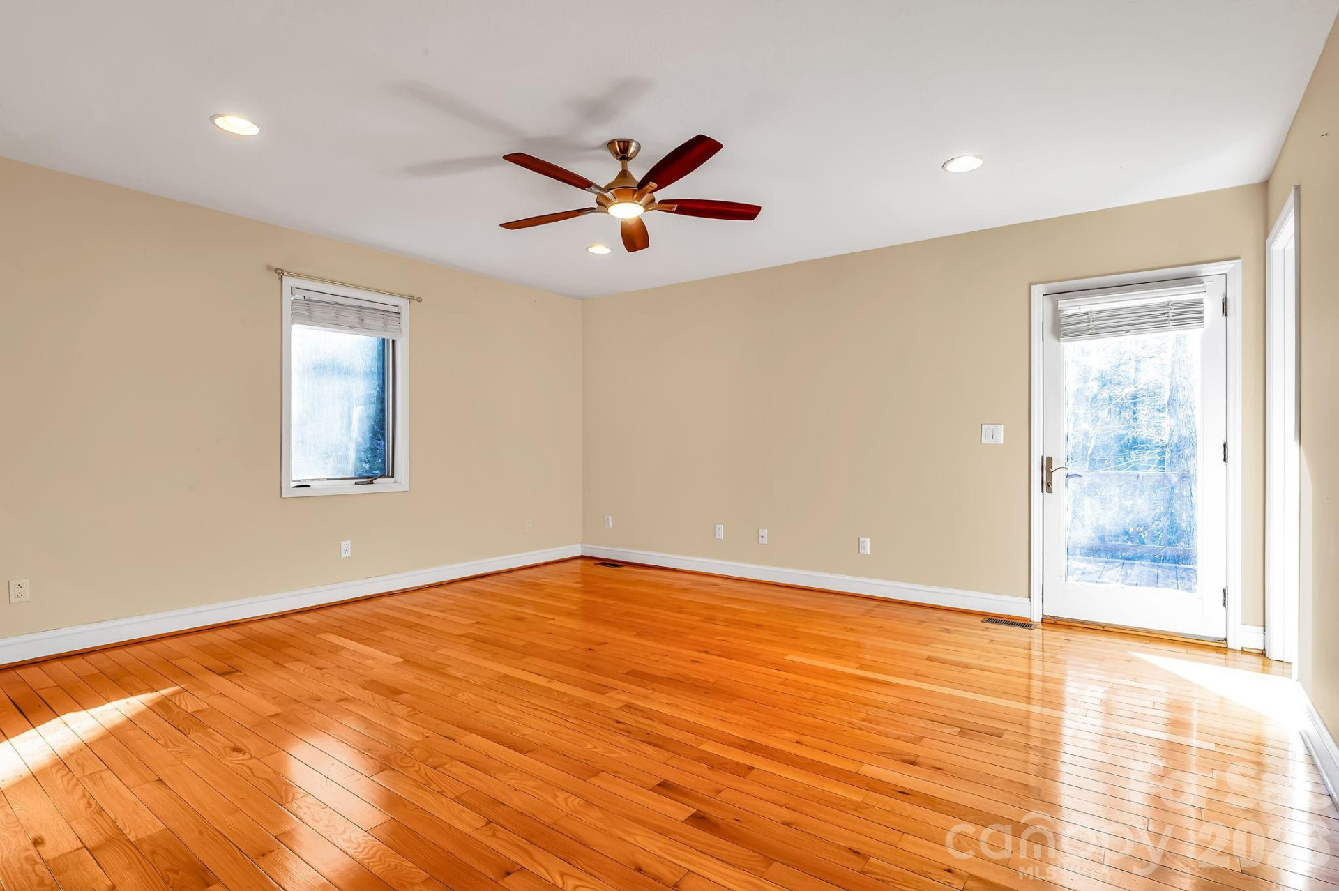 739 Mccanless Creek Drive - Photo 13