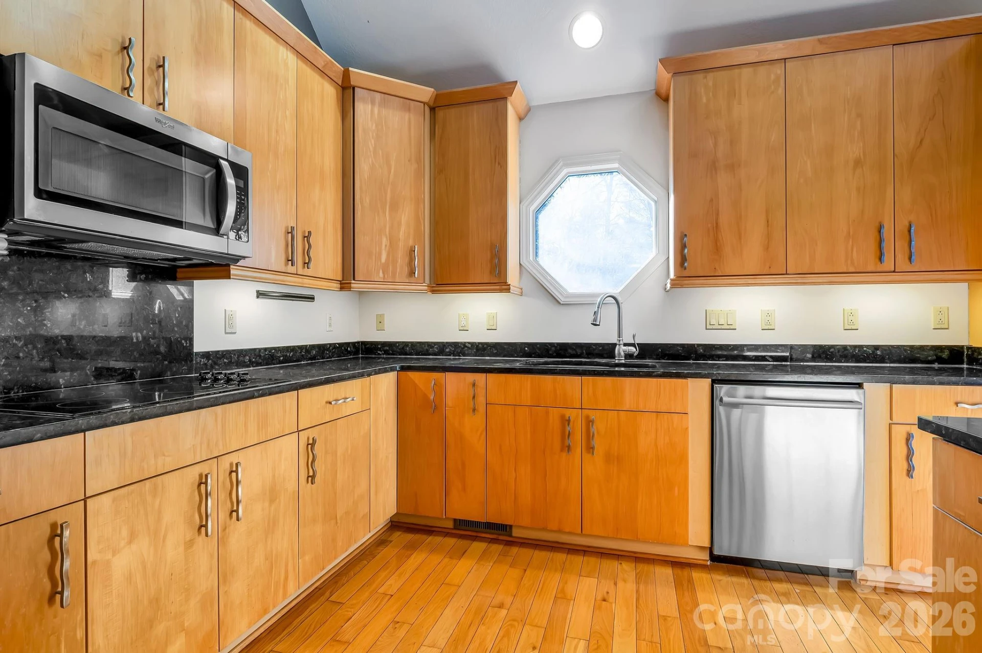 739 Mccanless Creek Drive - Photo 10