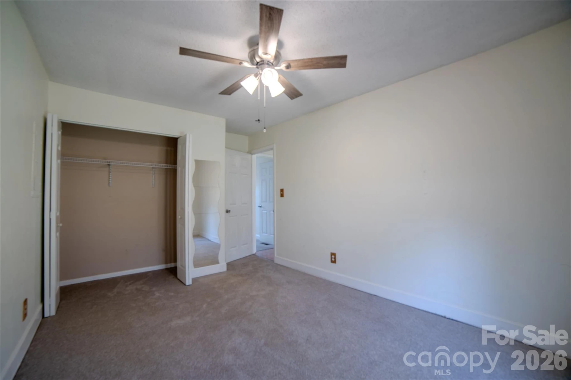 327 Heather Court - Photo 27