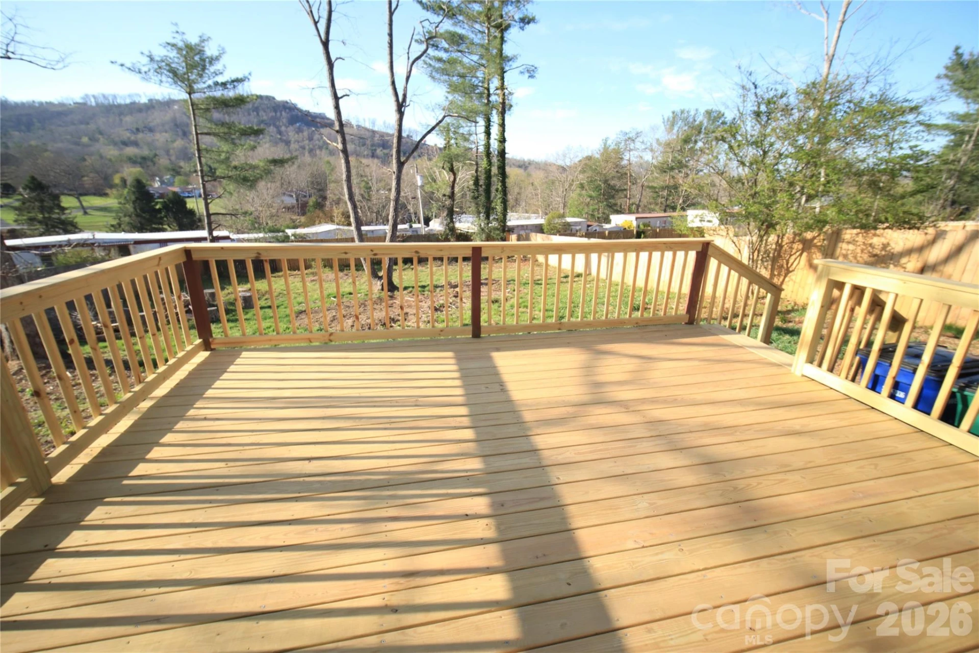 327 Heather Court - Photo 11