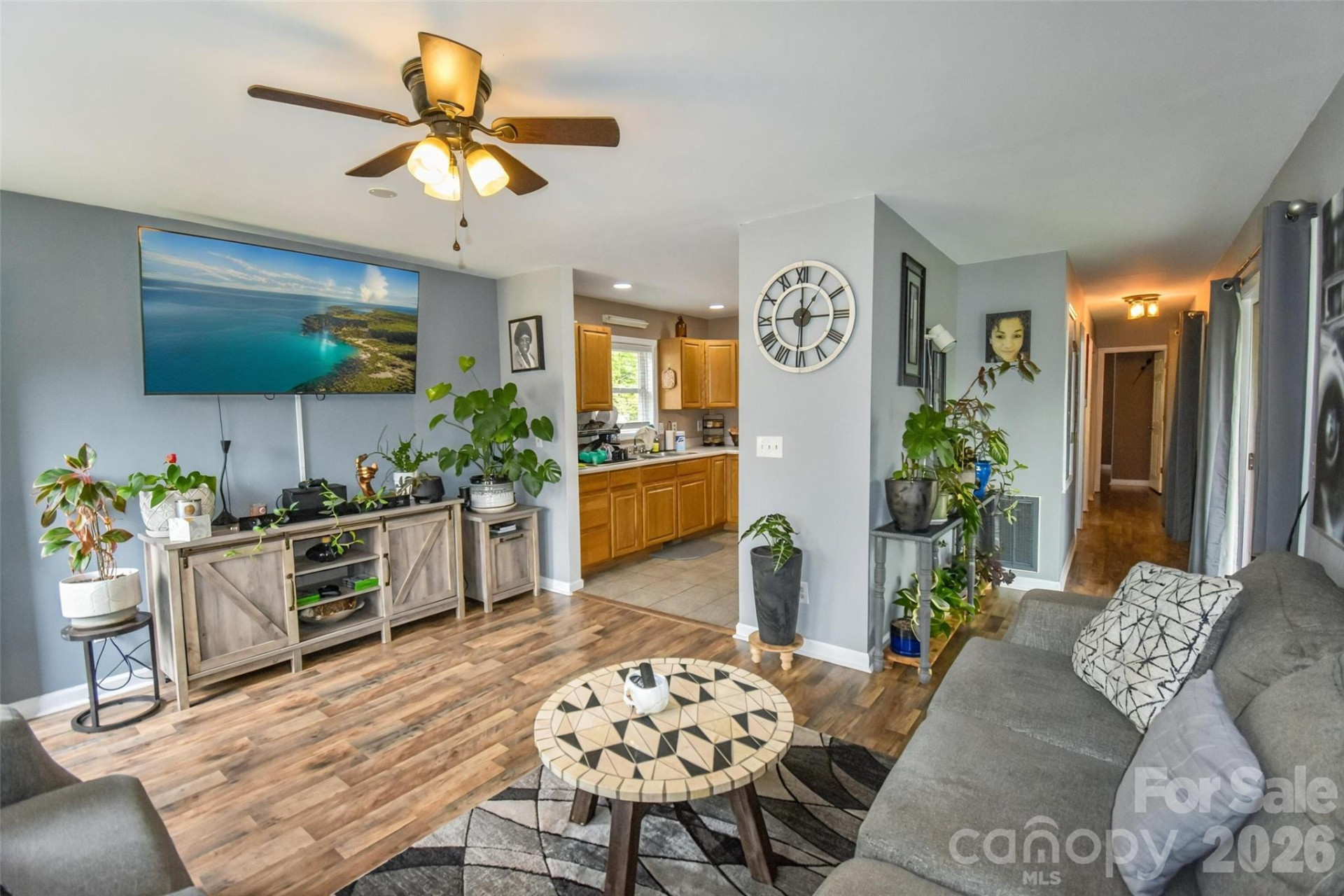 110 West Lane - Photo 8