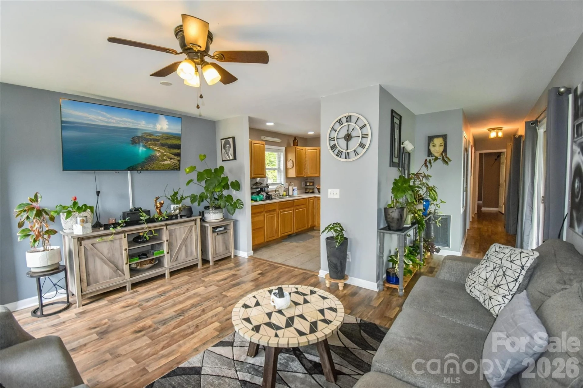 110 West Lane - Photo 8
