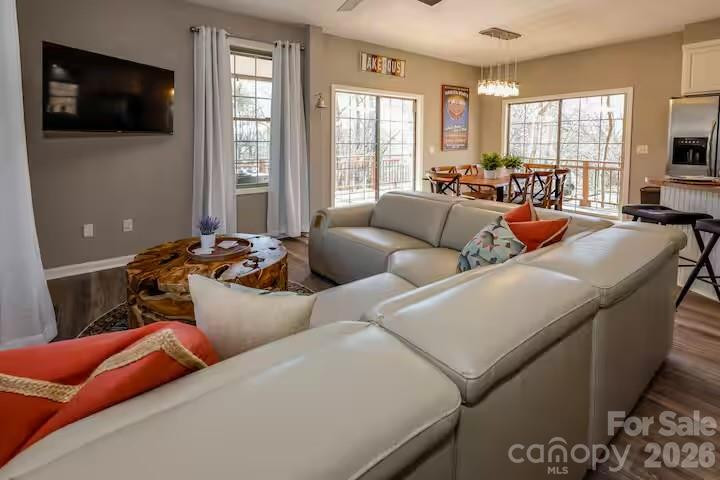 158 Pearson Circle - Photo 7