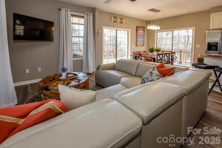 158 Pearson Circle - Photo 7