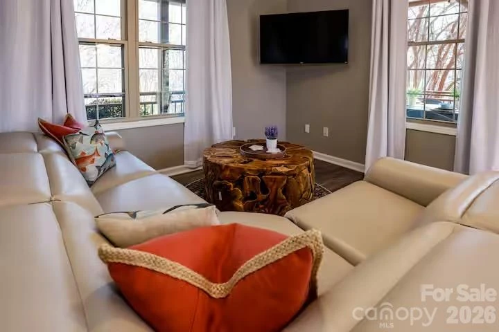 158 Pearson Circle - Photo 8