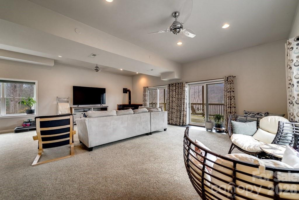 262 Sams Trail - Photo 22