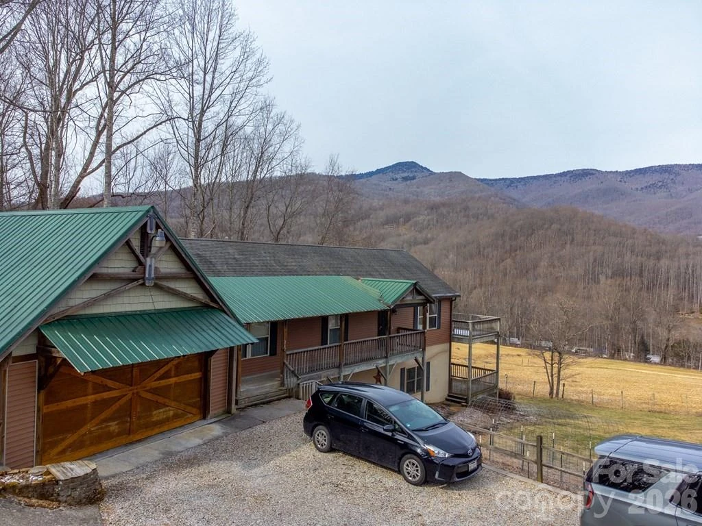 262 Sams Trail - Photo 4