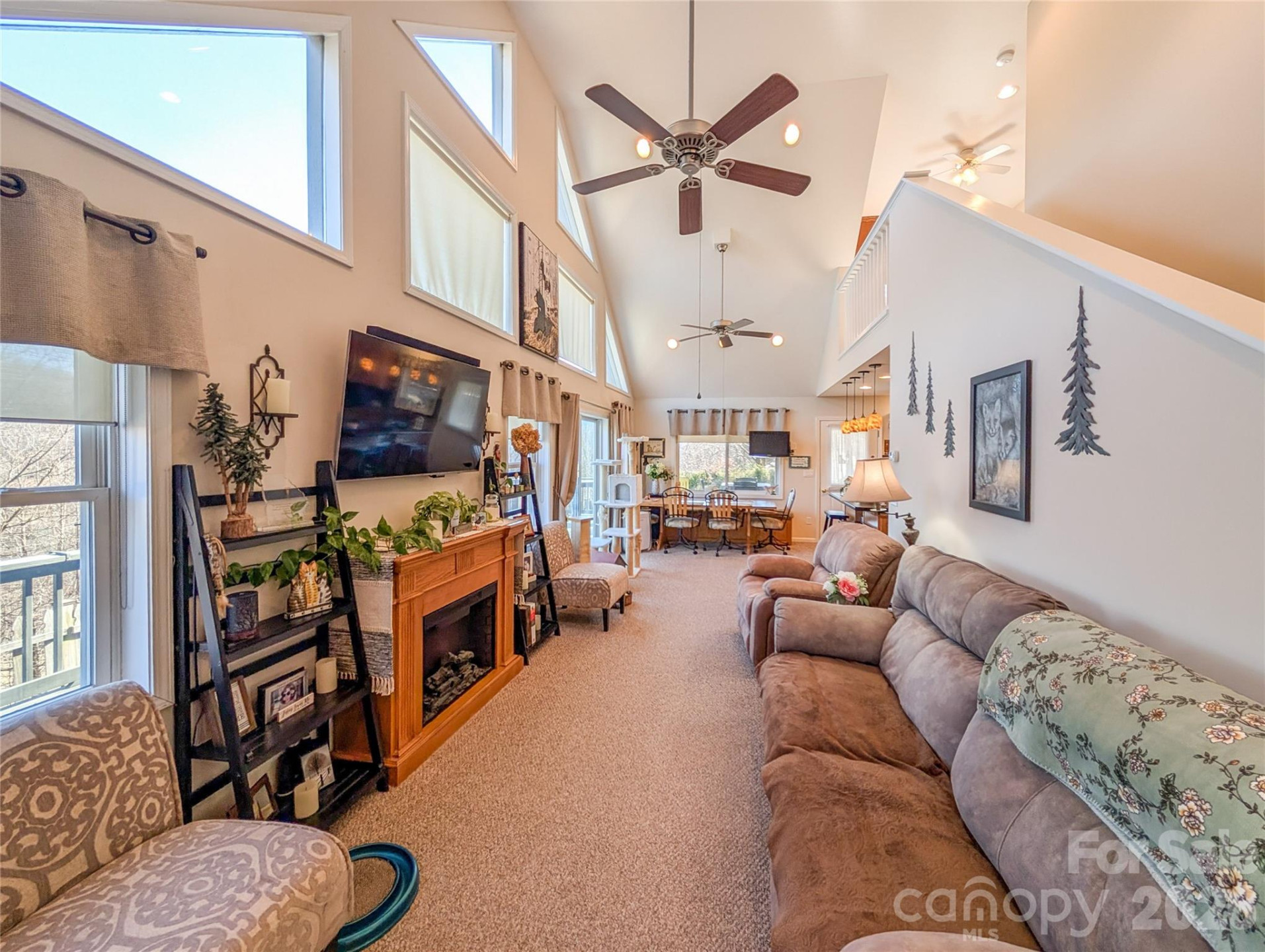 305 Majestic Mountain Drive - Photo 18