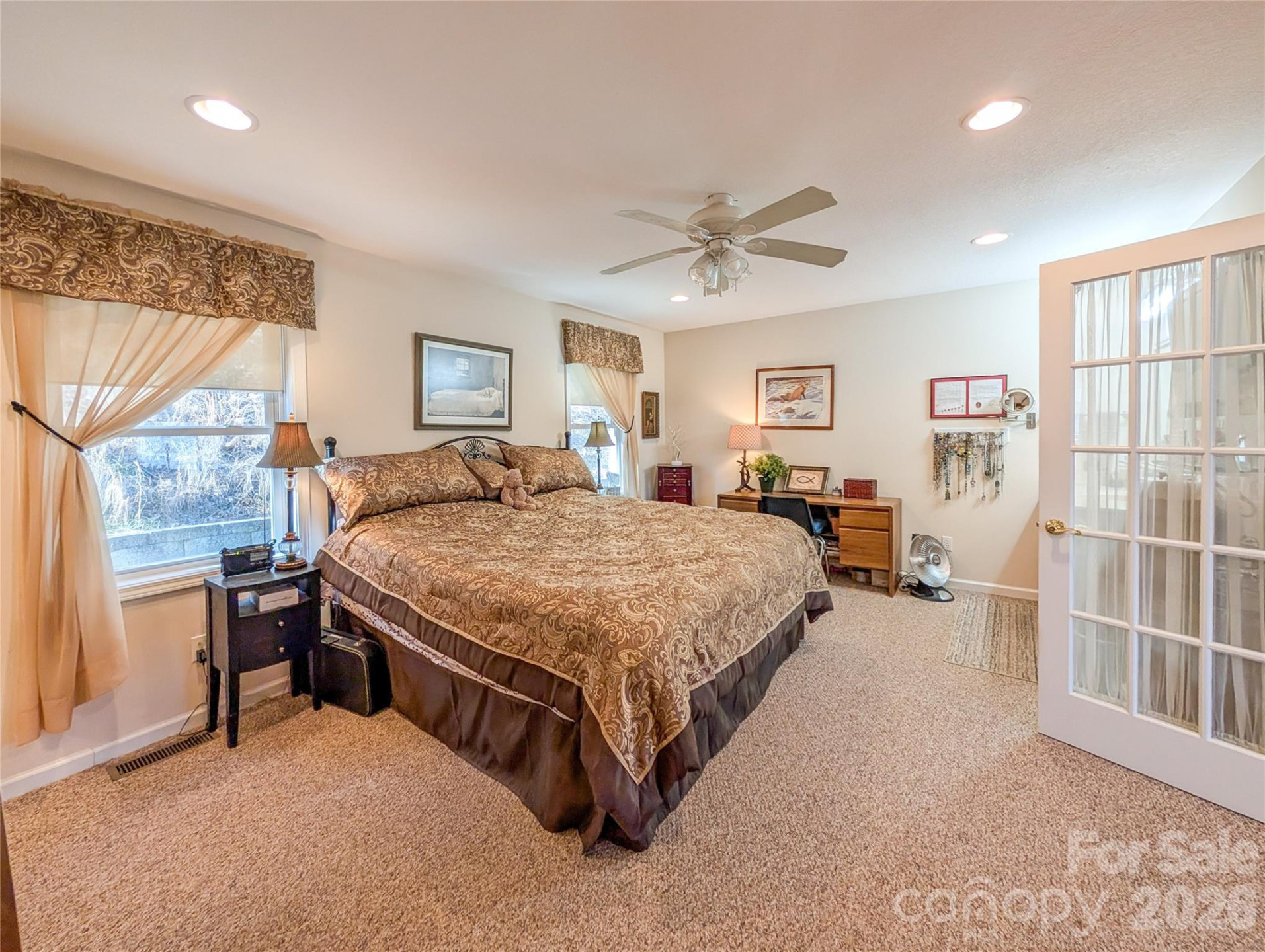 305 Majestic Mountain Drive - Photo 24