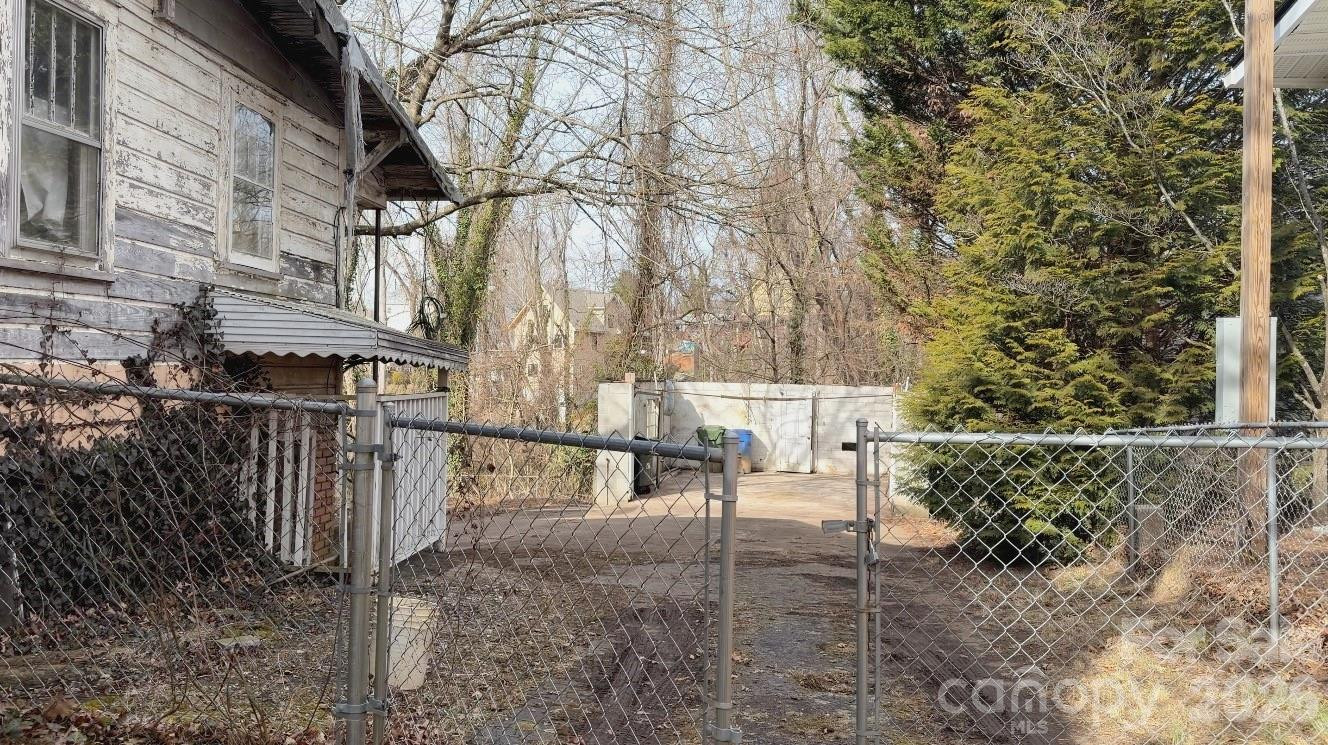 39 Lanvale Avenue - Photo 15