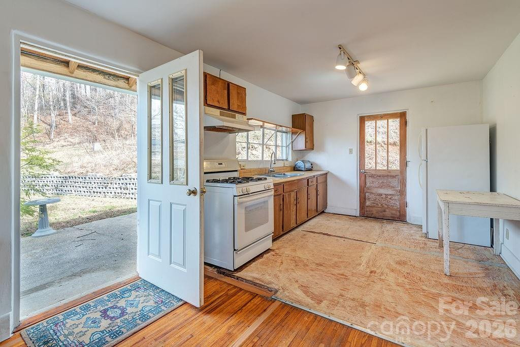 224 Old Home Road - Photo 8