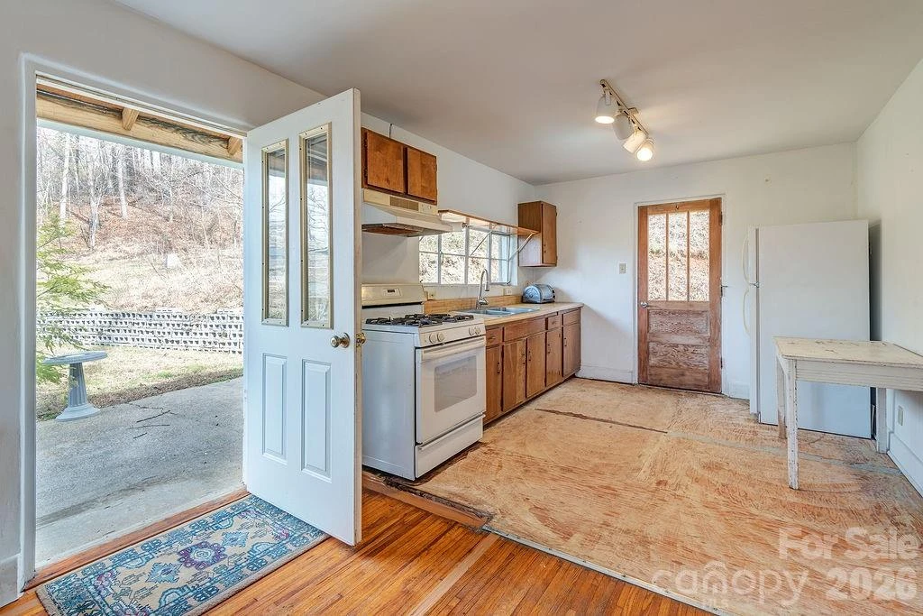 224 Old Home Road - Photo 8