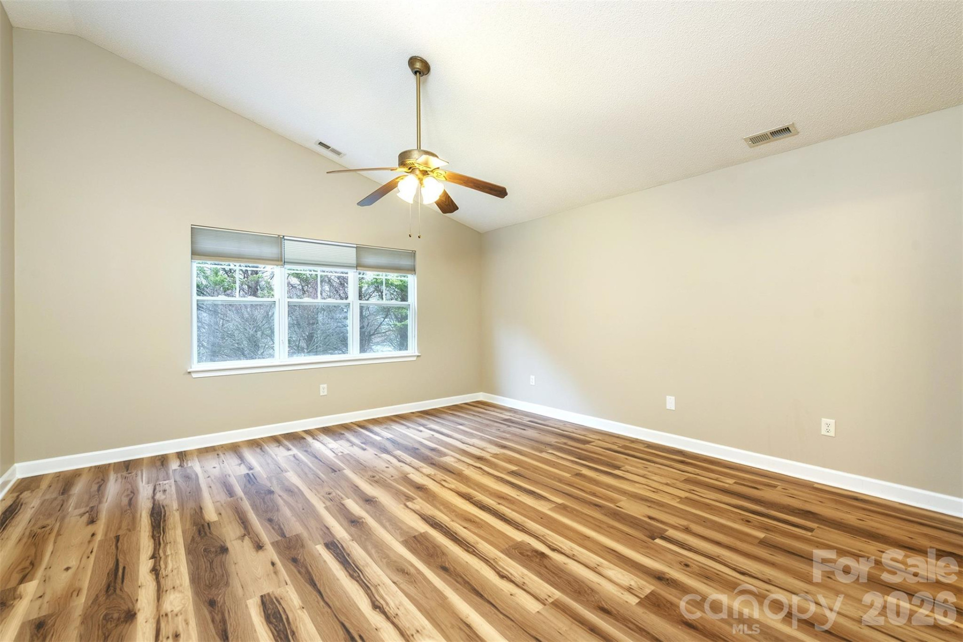 50 Clear Creekside Drive - Photo 14