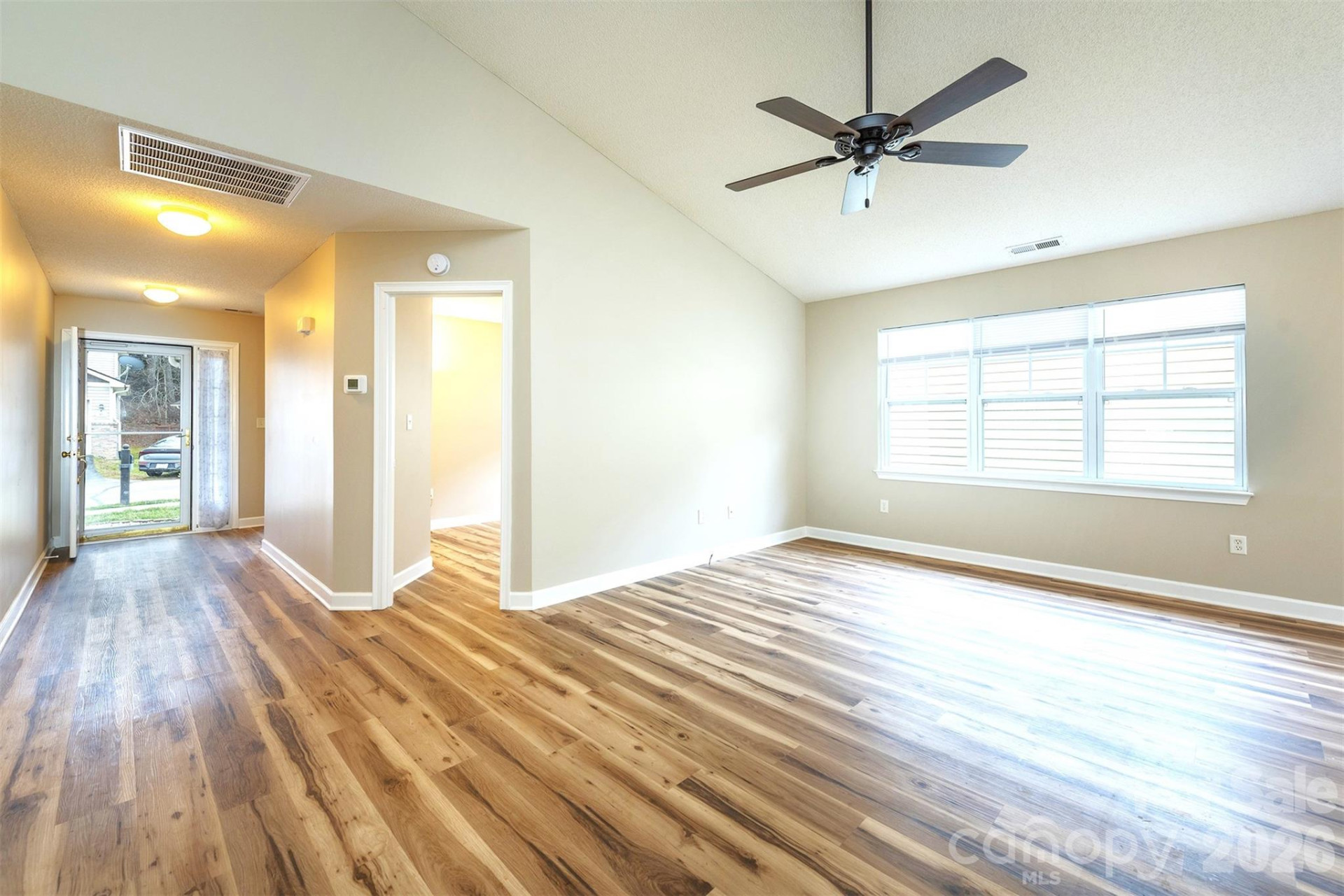 50 Clear Creekside Drive - Photo 3