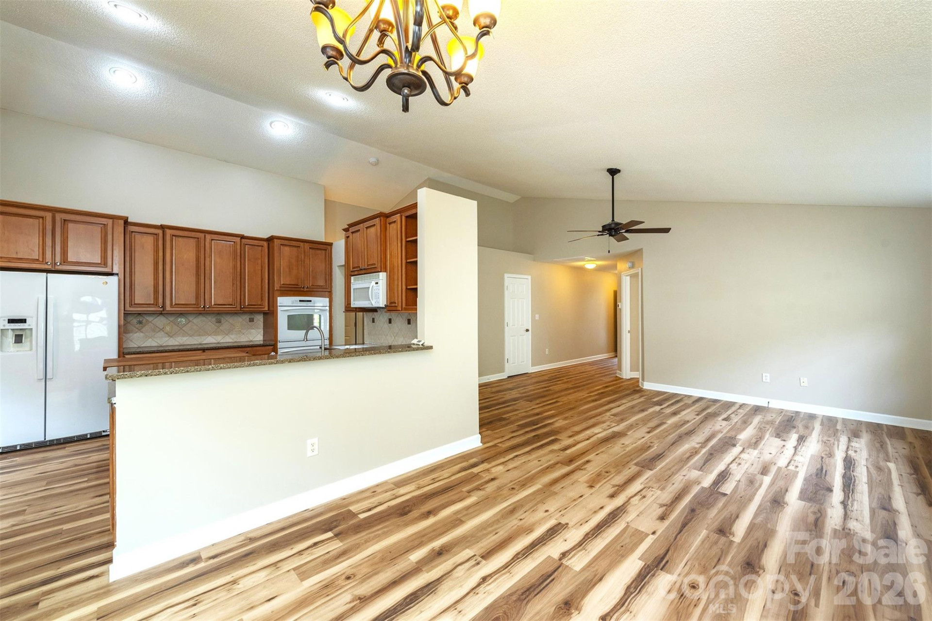 50 Clear Creekside Drive - Photo 8