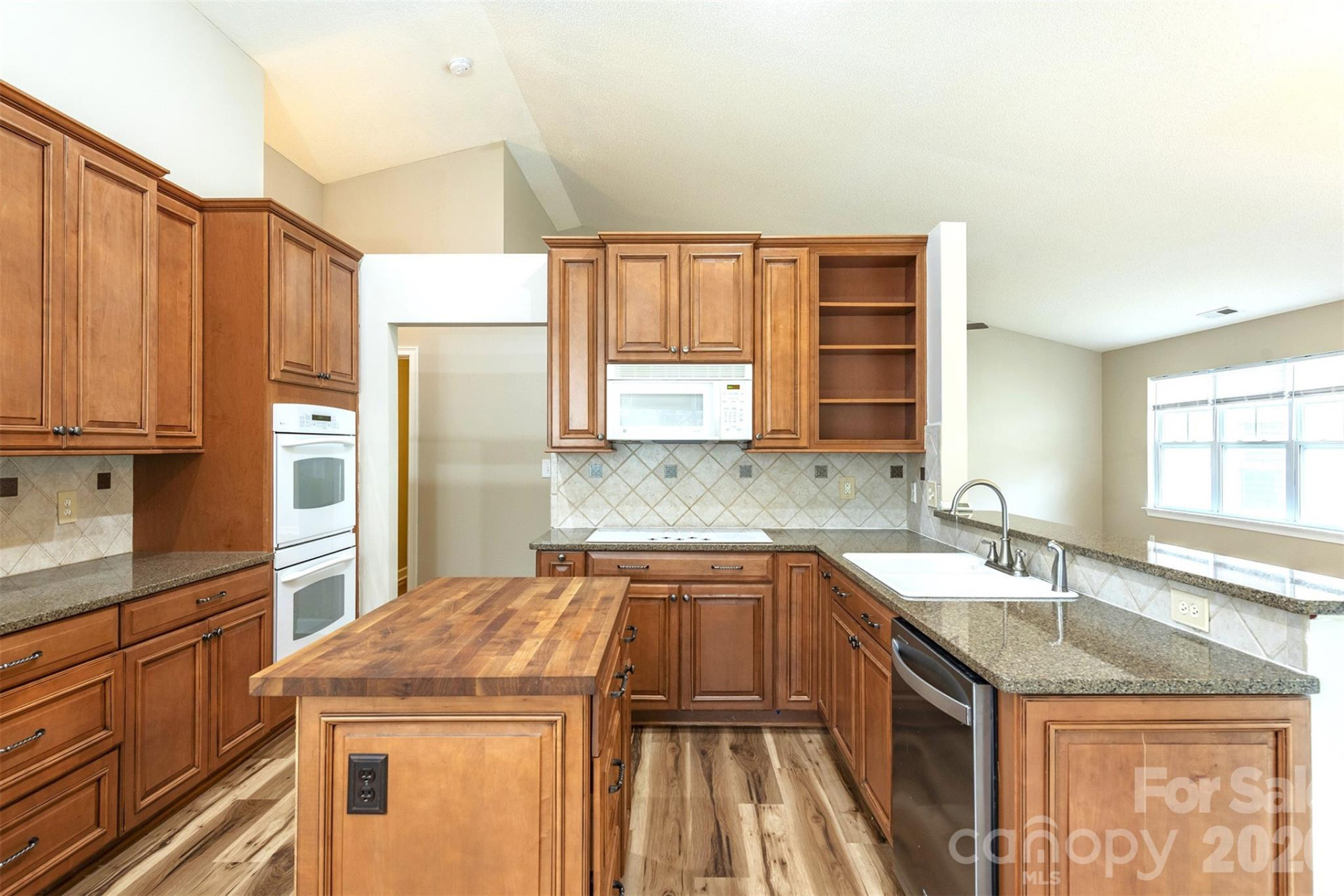 50 Clear Creekside Drive - Photo 10