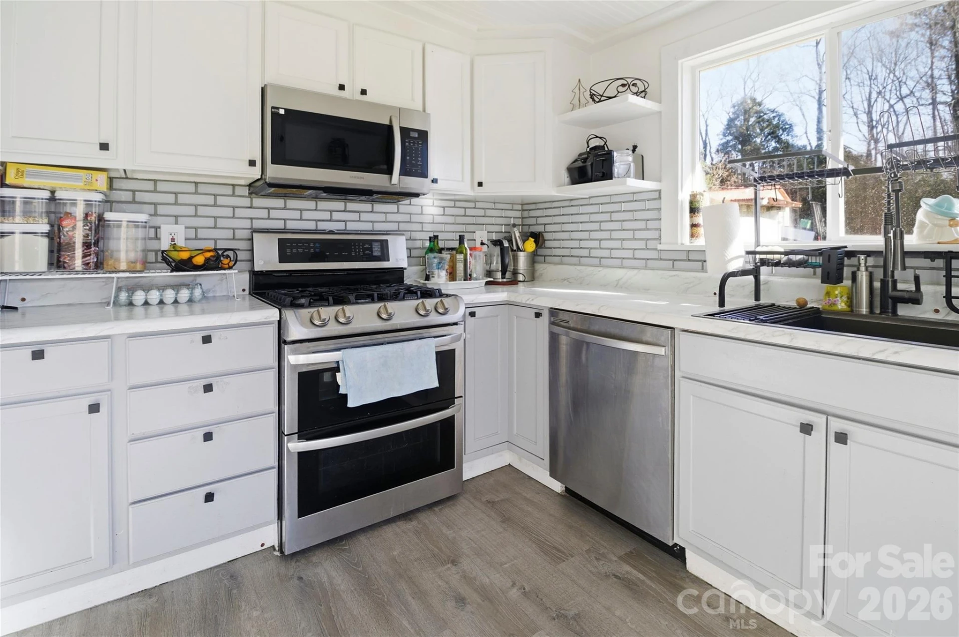 2410 Juniper Drive - Photo 7