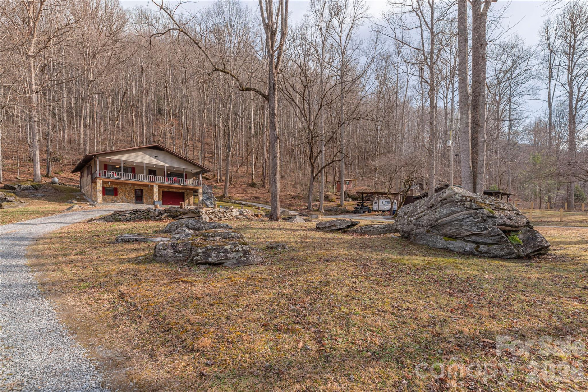 3415 Conleys Creek Road - Photo 2