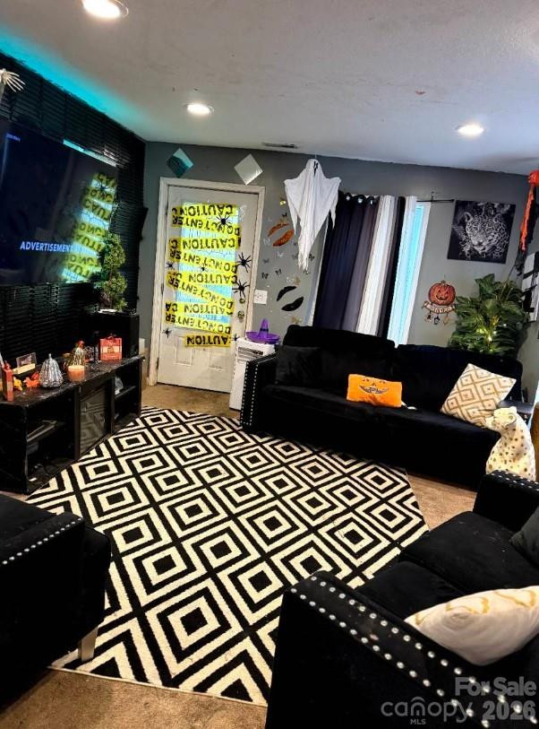 8 Hemlock Drive - Photo 5