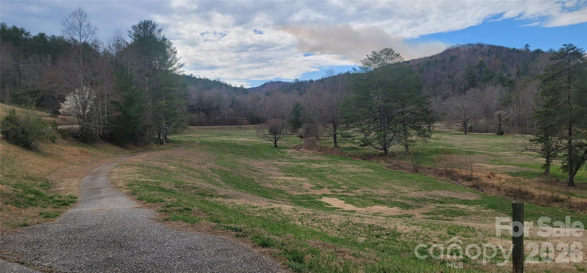 7882 Kinglet Road - Photo 2