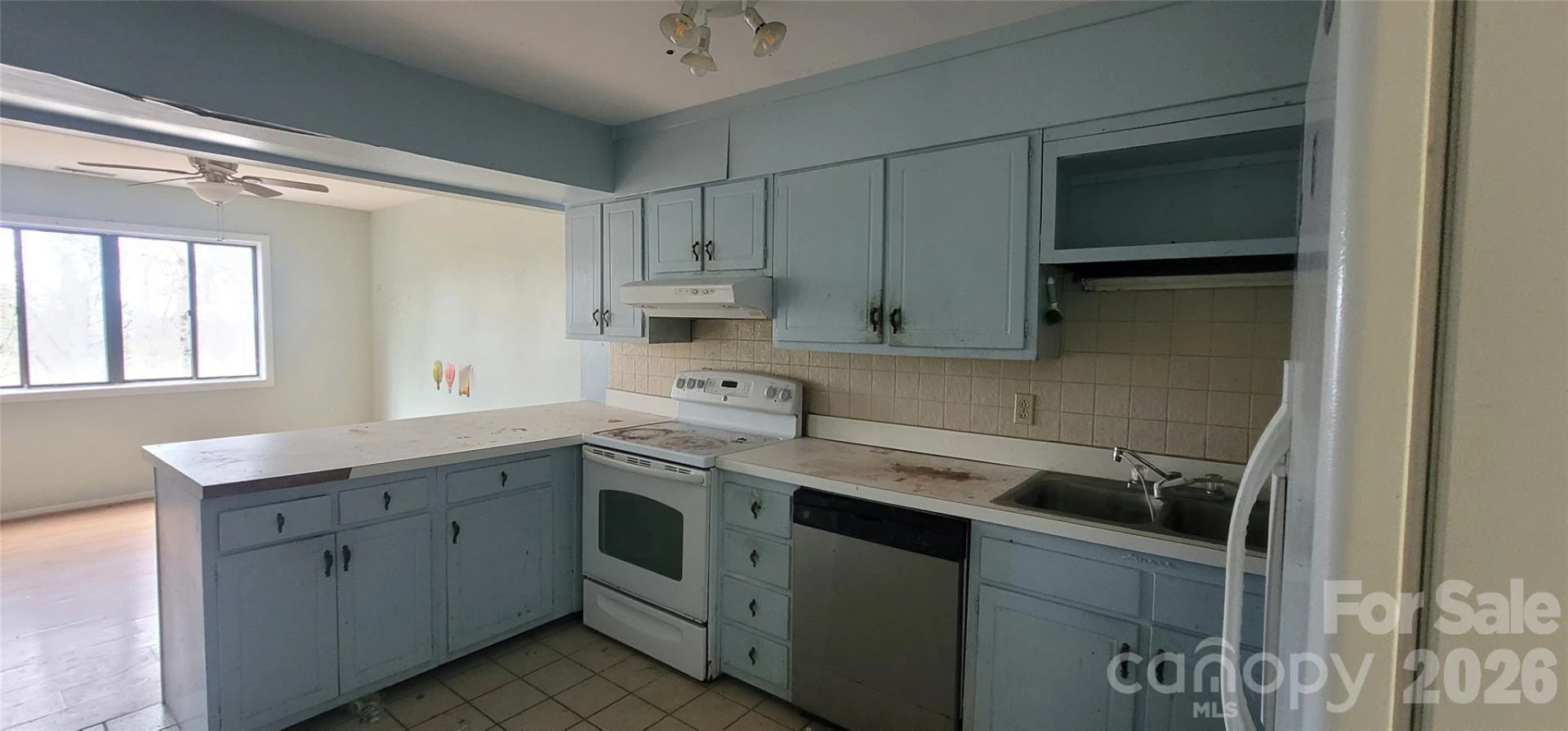 7882 Kinglet Road - Photo 11
