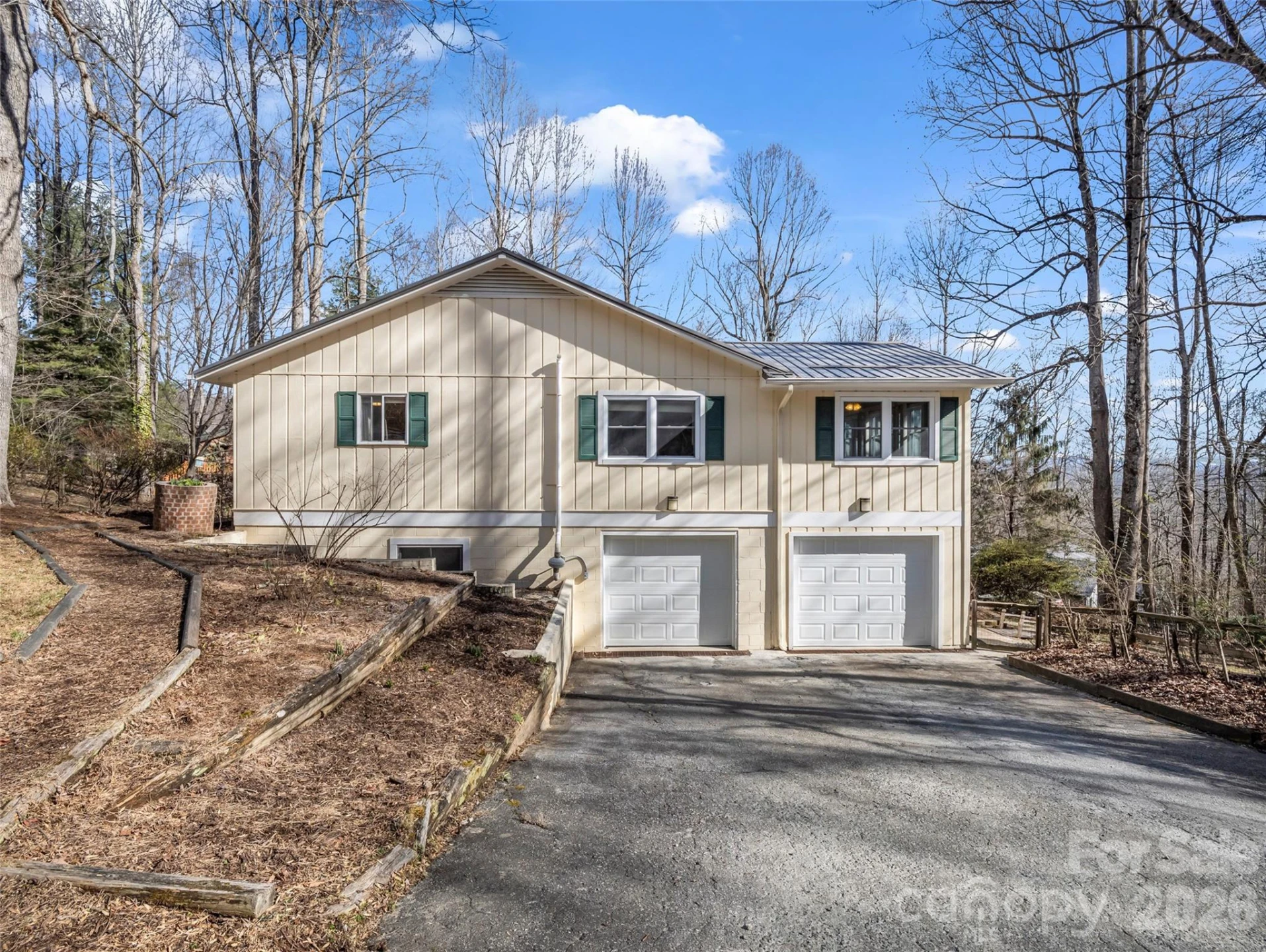 1594 Indian Cave Road - Photo 4