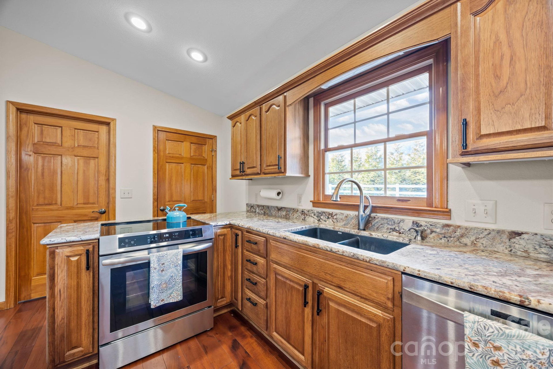 79 Winslow Road - Photo 18