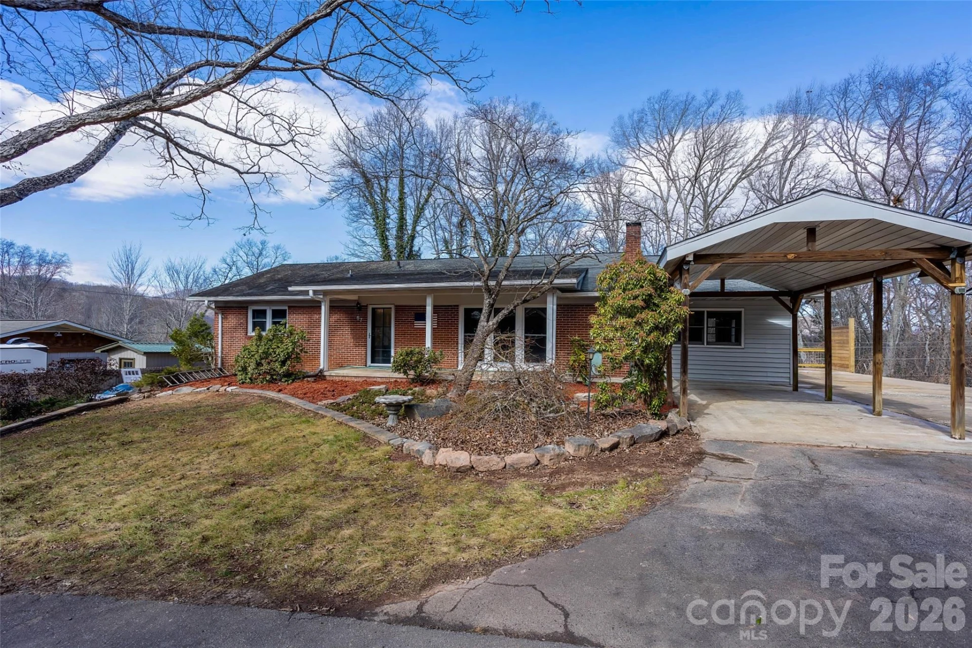 67 Fairlane Drive - Photo 2
