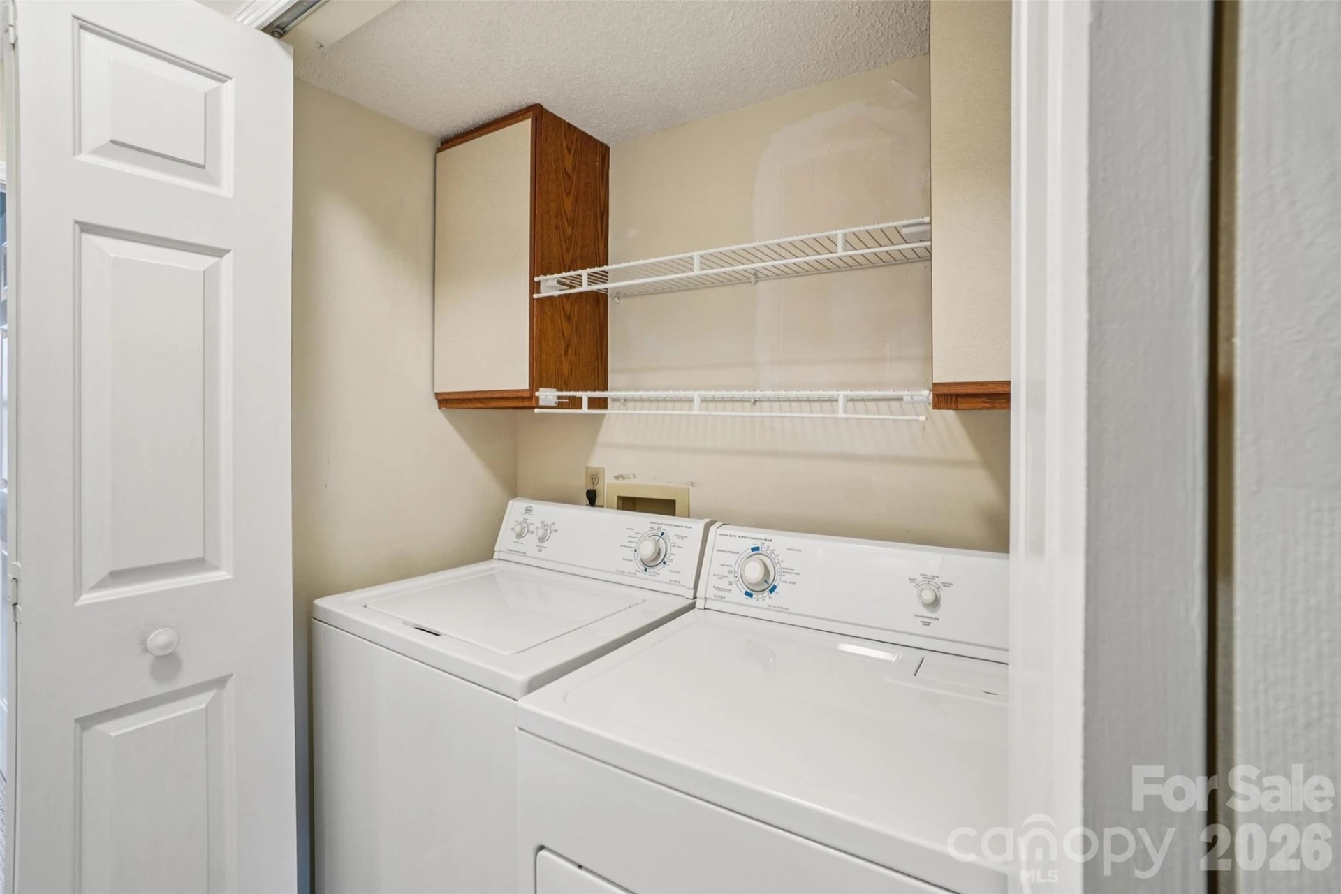 602 Abbey Circle - Photo 13